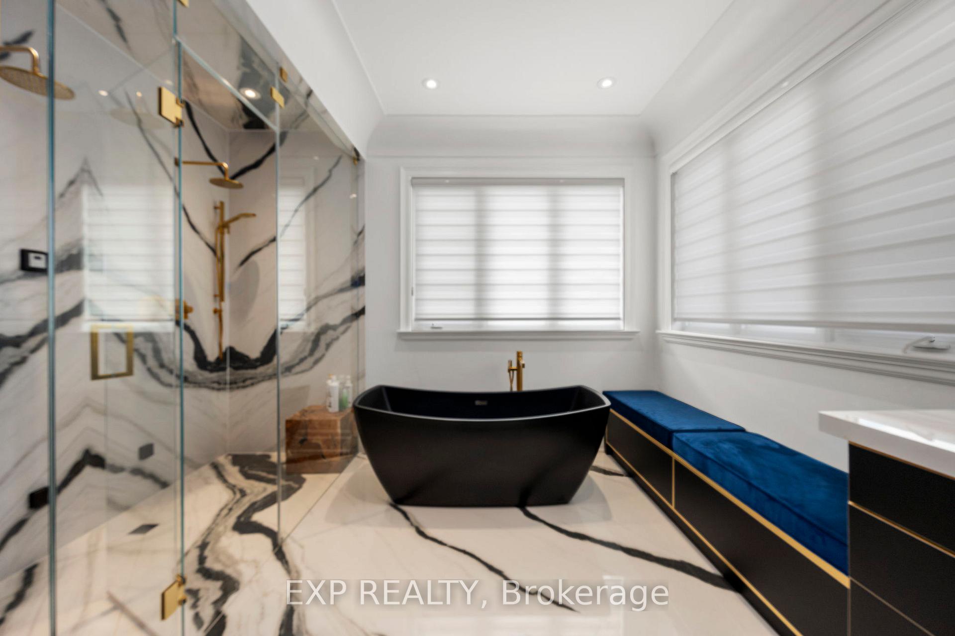 Photo 22 of 102 Vines Place, Aurora, Bayview Southeast — HOMEH