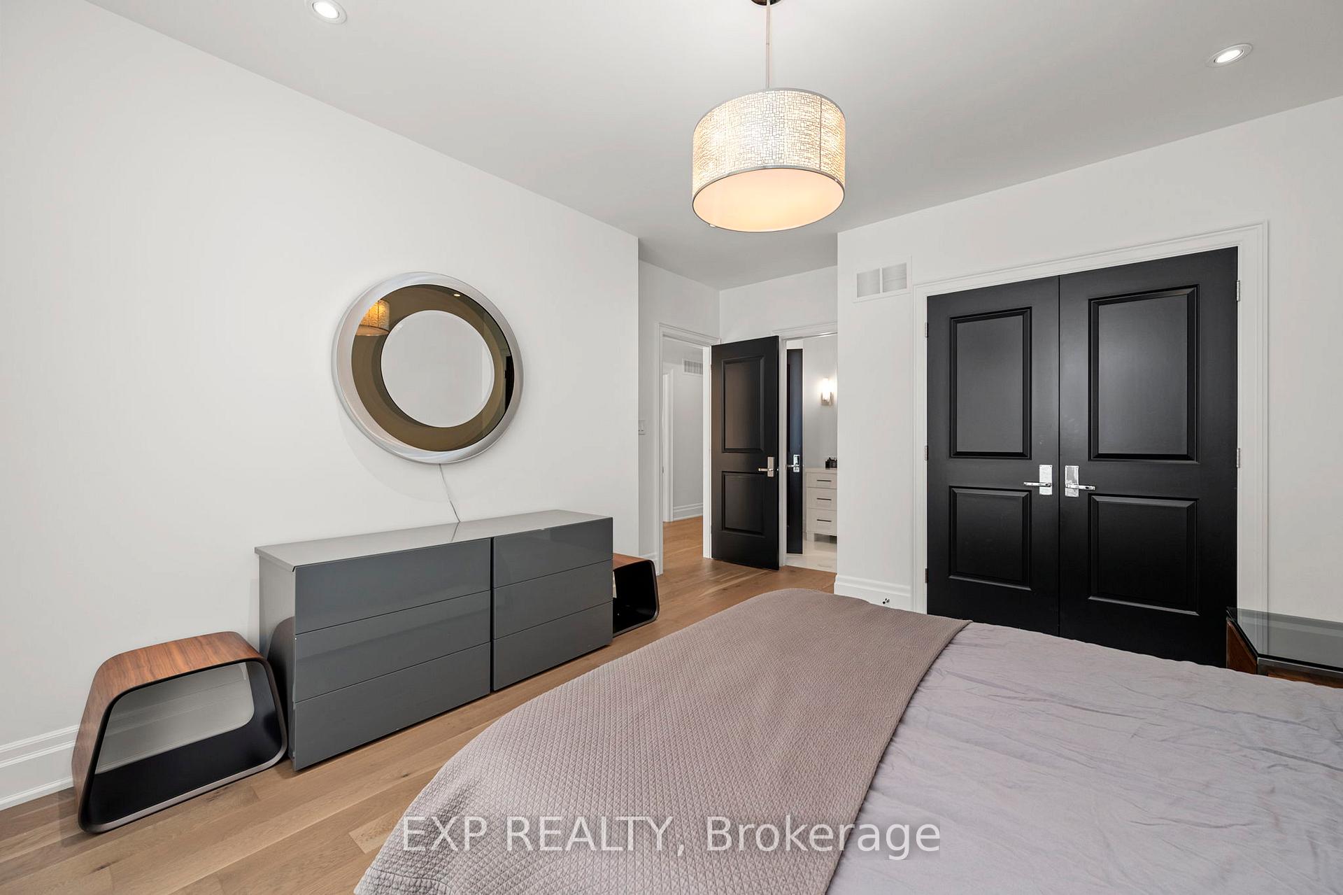 Photo 30 of 102 Vines Place, Aurora, Bayview Southeast — HOMEH