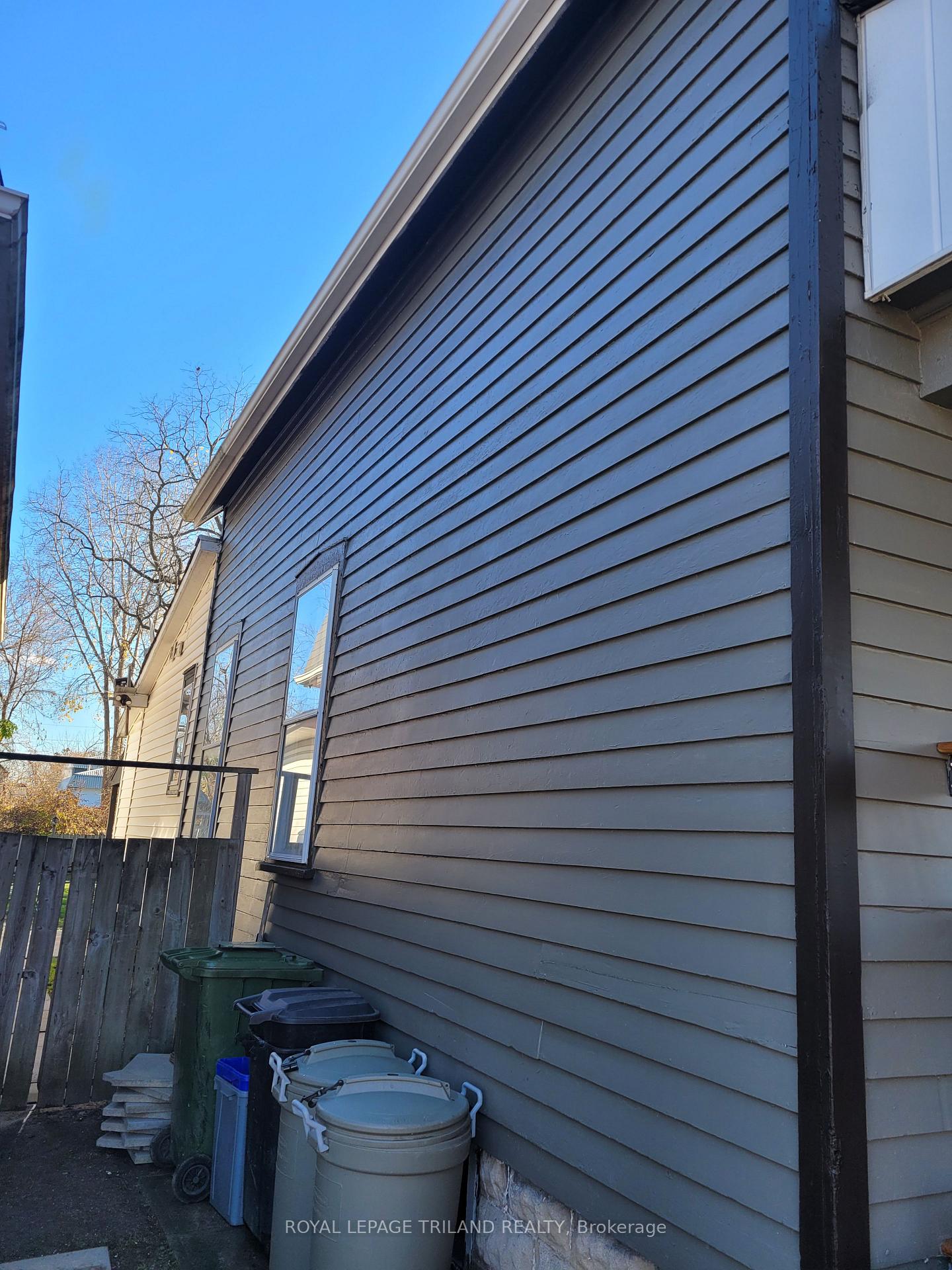 Photo 26 of 15 Balaclava Street, St. Thomas — HOMEH