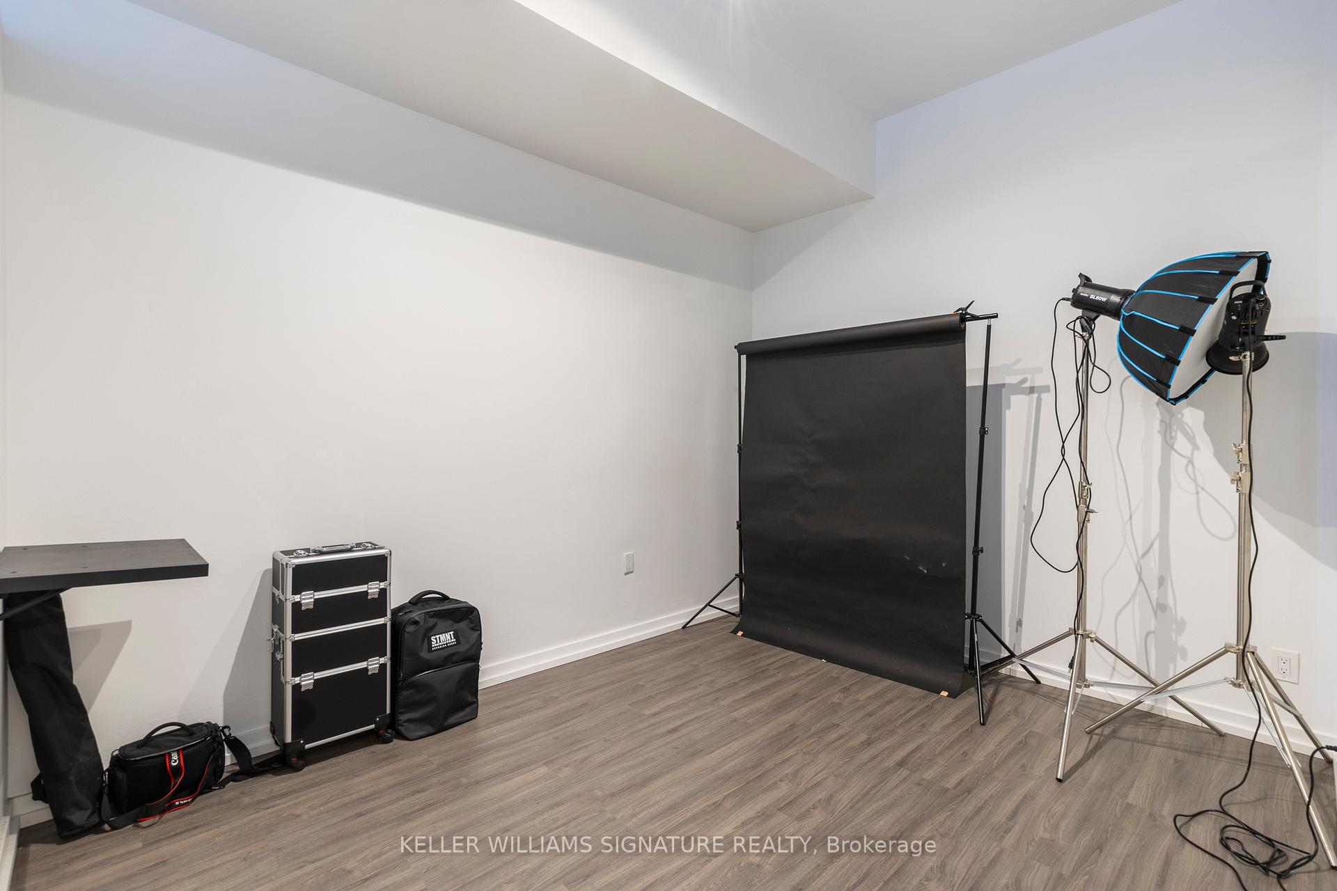 Photo 5 of 76 George Street, Hamilton, Central — HOMEH