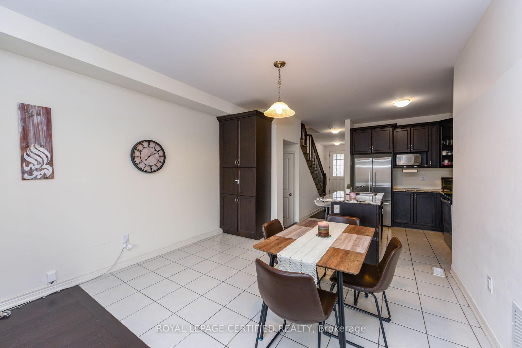 Photo 12 of 70 Fann Drive, Brampton, Northwest Brampton — HOMEH