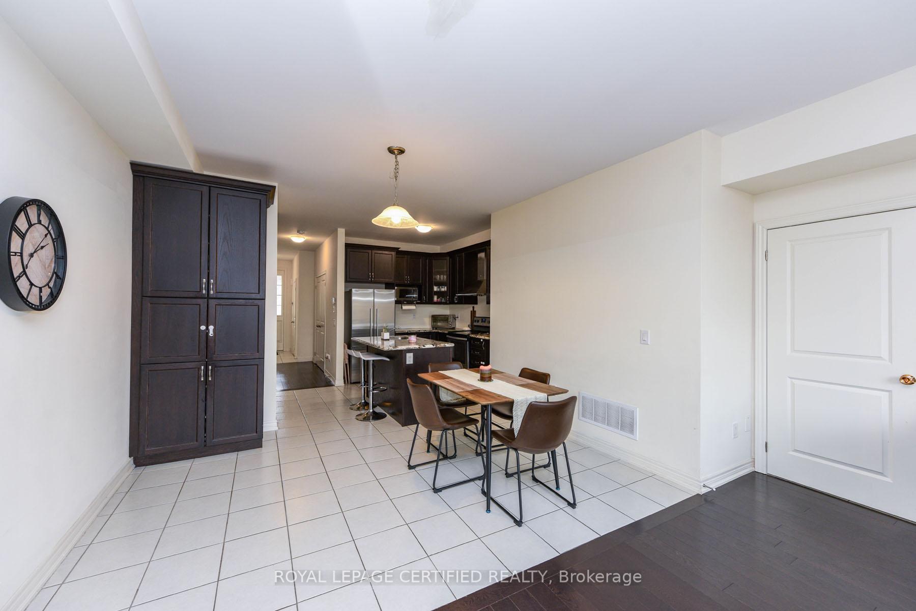 Photo 13 of 70 Fann Drive, Brampton, Northwest Brampton — HOMEH