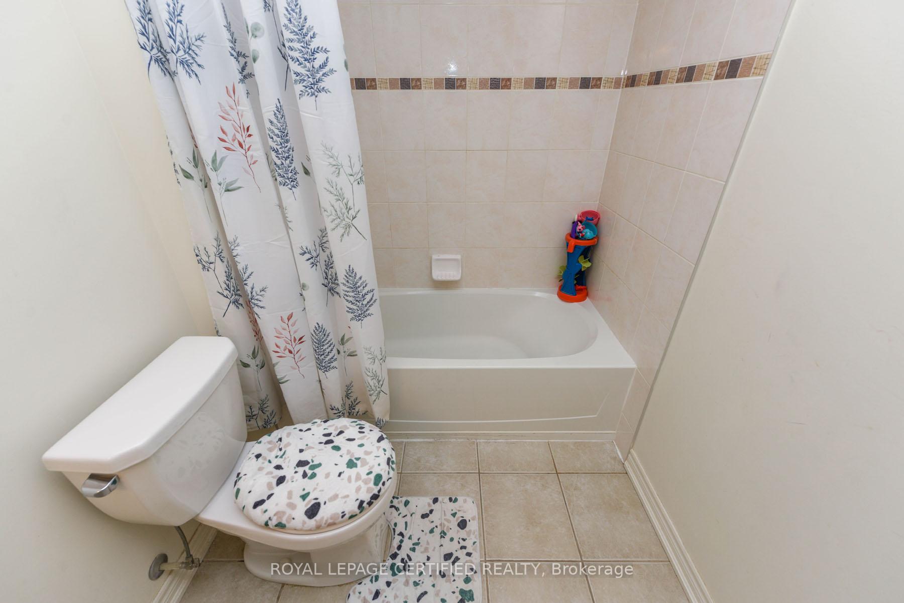 Photo 22 of 70 Fann Drive, Brampton, Northwest Brampton — HOMEH