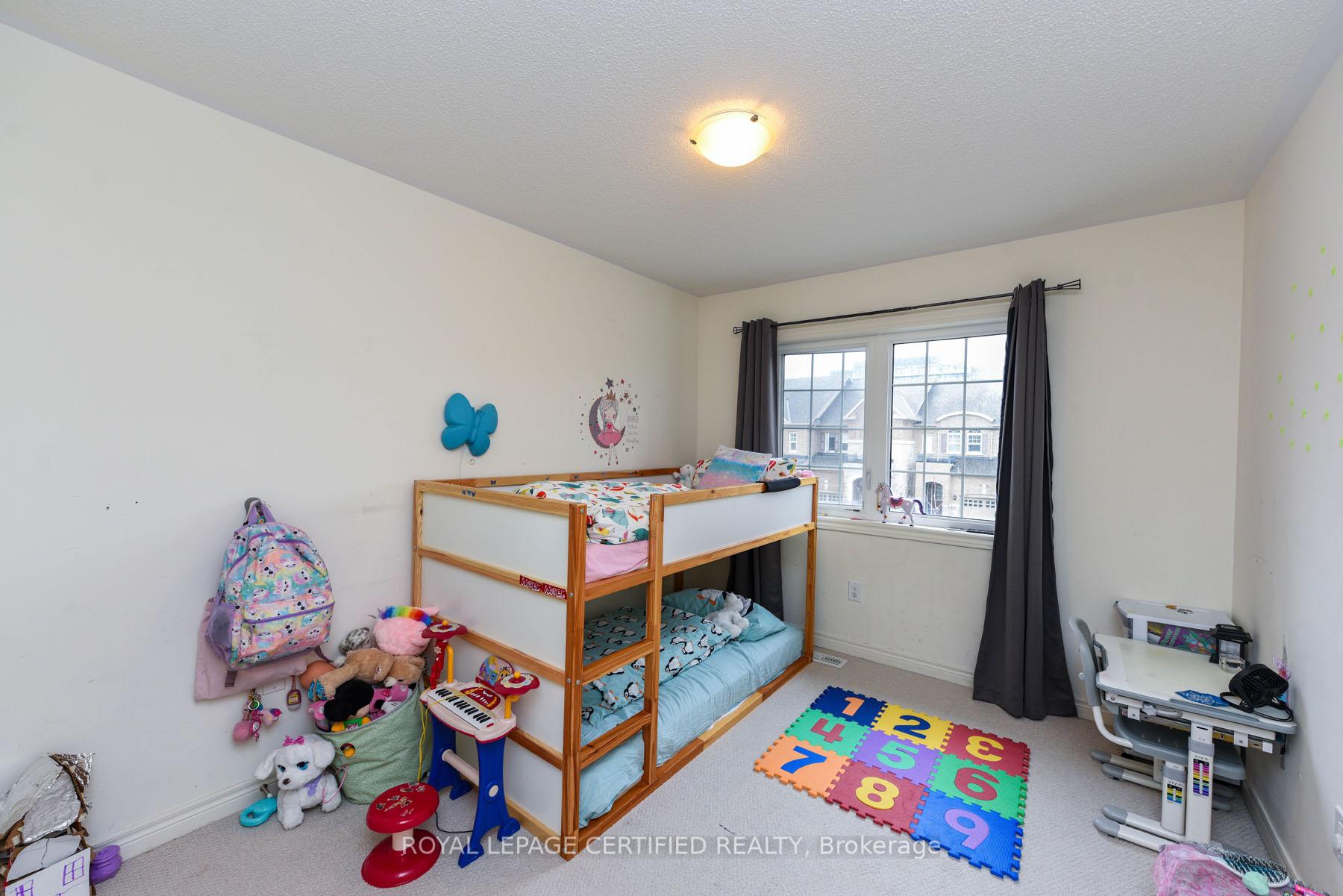 Photo 27 of 70 Fann Drive, Brampton, Northwest Brampton — HOMEH