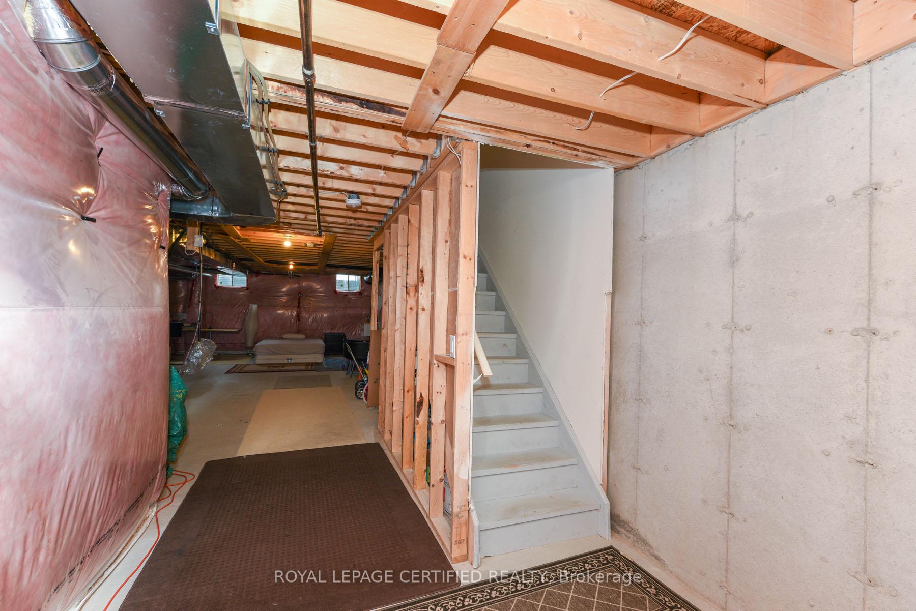 Photo 38 of 70 Fann Drive, Brampton, Northwest Brampton — HOMEH