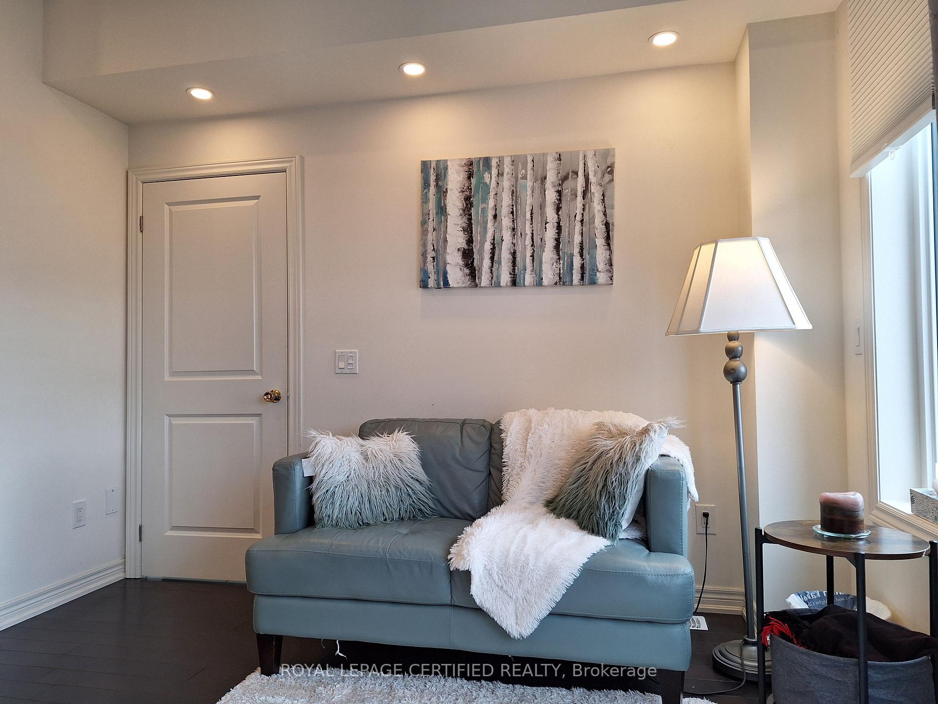 Photo 49 of 70 Fann Drive, Brampton, Northwest Brampton — HOMEH