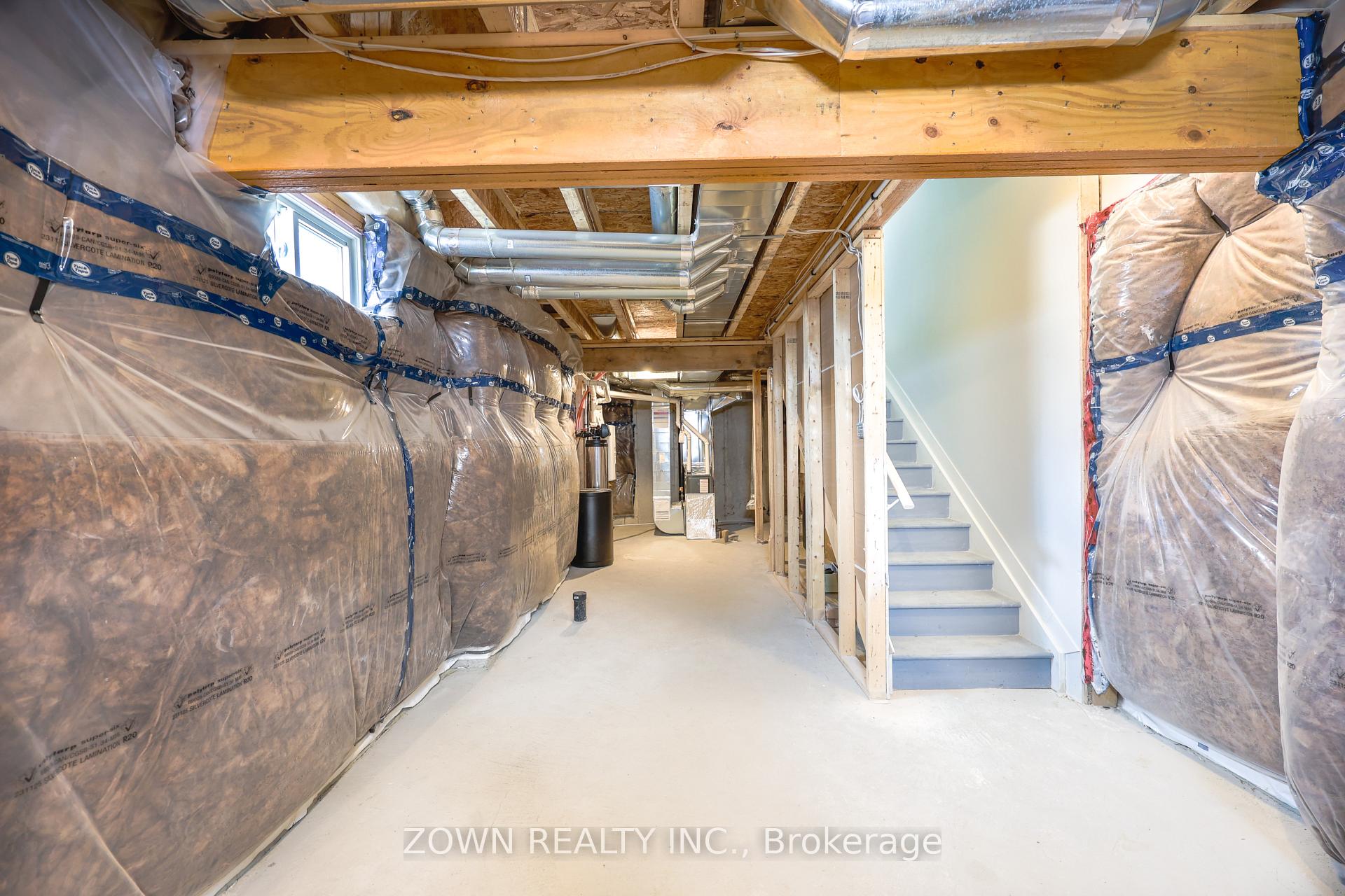 Photo 7 of 21 Stitch Mews, Ottawa, Goulbourn Twp From Franktown Rd/South To Rideau — HOMEH