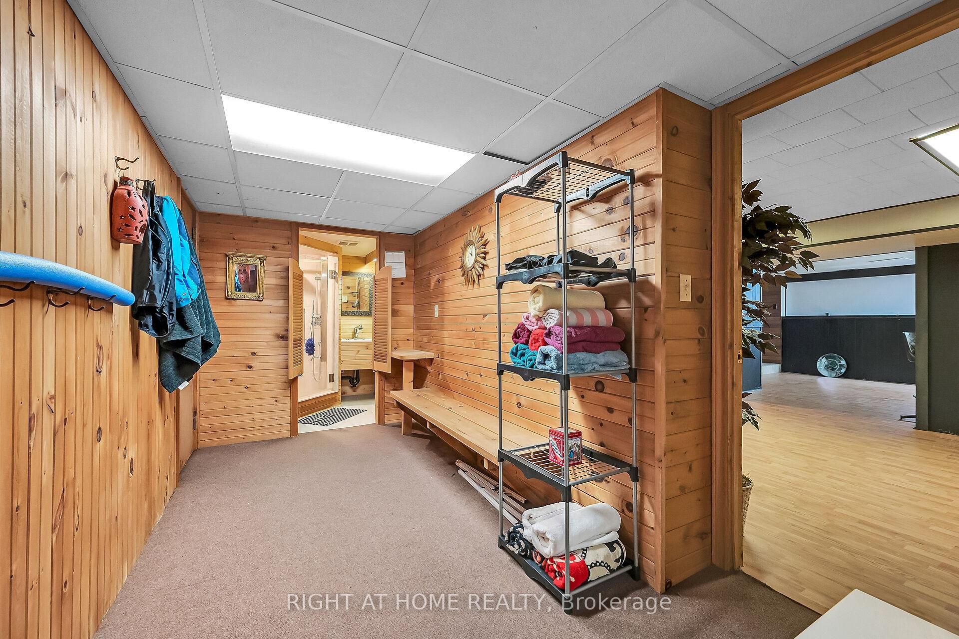 Photo 41 of 98 Welbourn Drive, Hamilton, Balfour — HOMEH