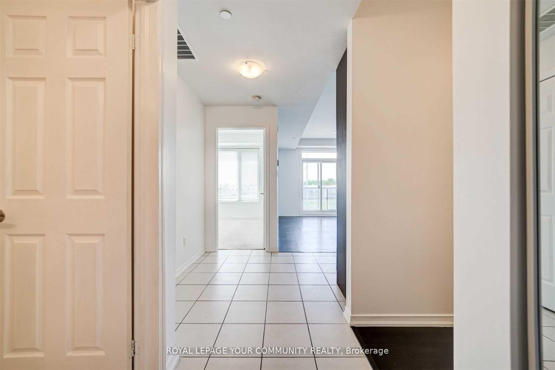 Photo 12 of Unit 313, 50 Sky Harbour Drive, Brampton, Bram West — HOMEH