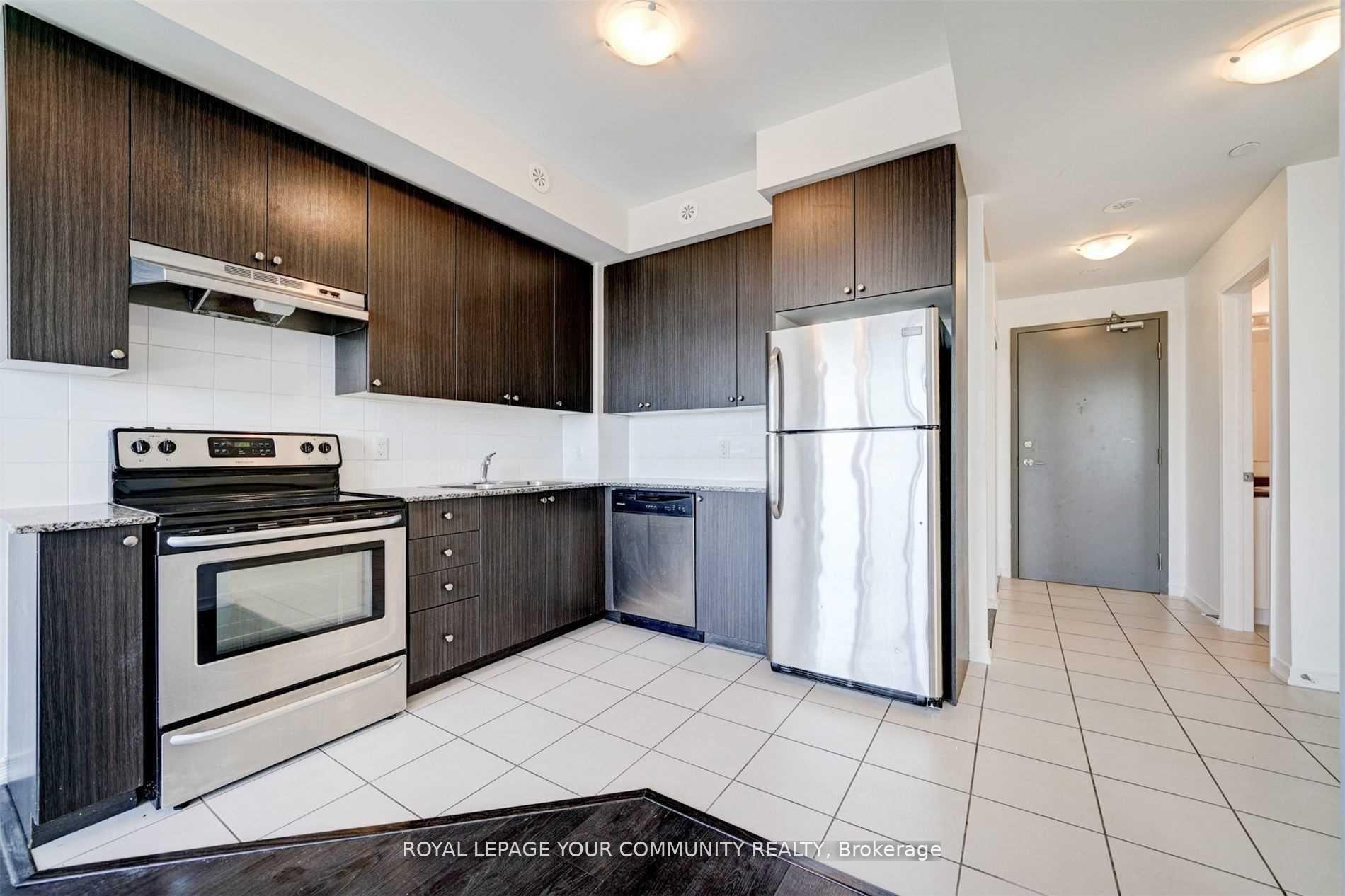 Photo 15 of Unit 313, 50 Sky Harbour Drive, Brampton, Bram West — HOMEH