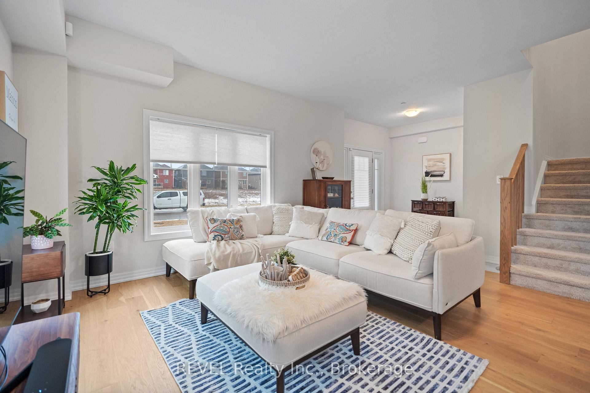 Photo 15 of 2 Bromley Drive, St. Catharines, Port Weller — HOMEH