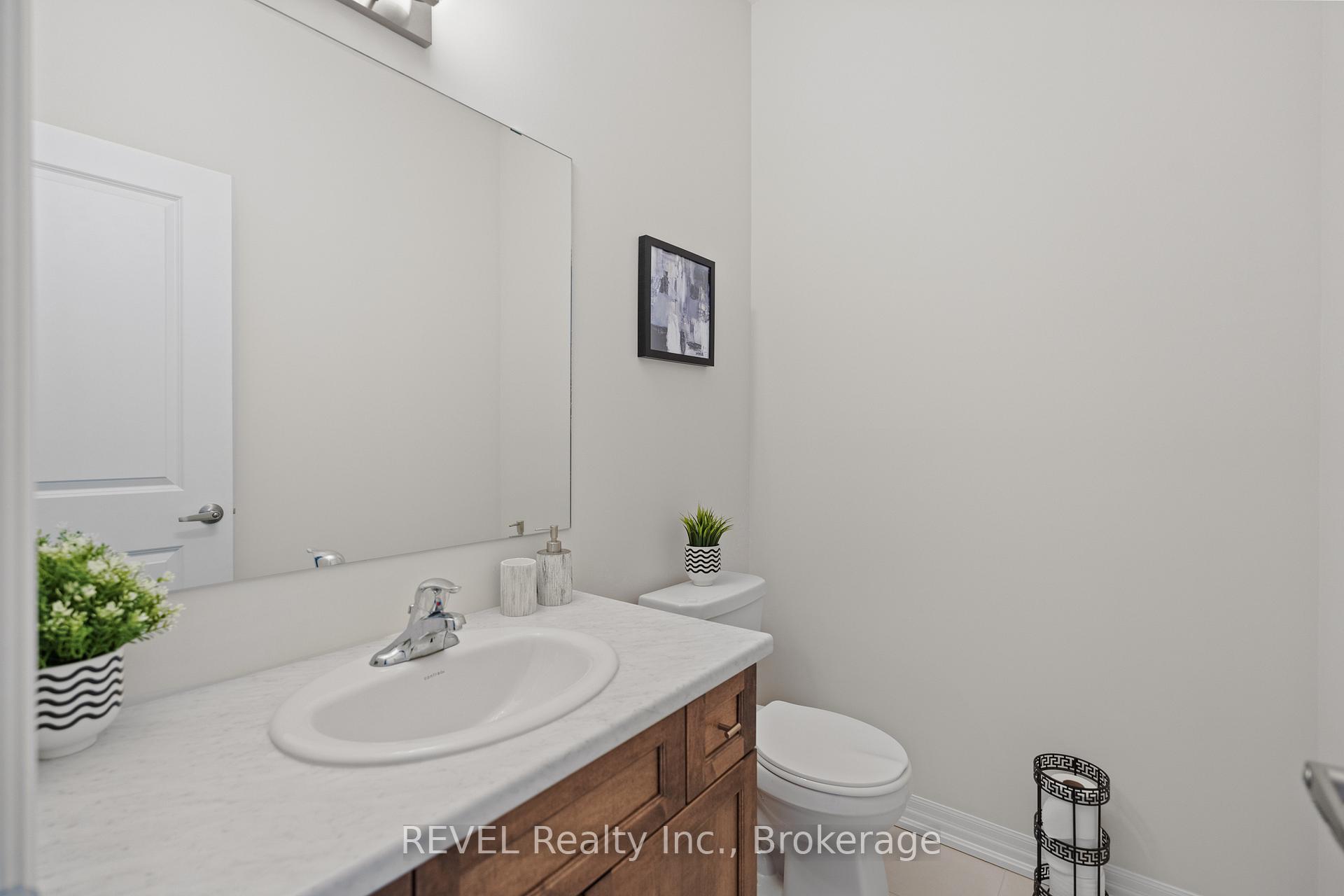 Photo 22 of 2 Bromley Drive, St. Catharines, Port Weller — HOMEH