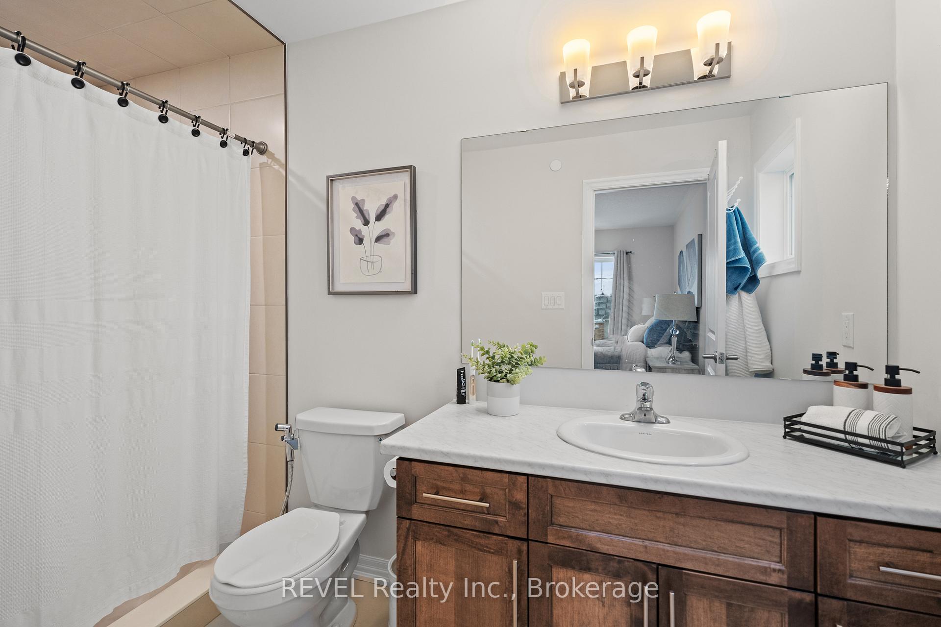 Photo 25 of 2 Bromley Drive, St. Catharines, Port Weller — HOMEH
