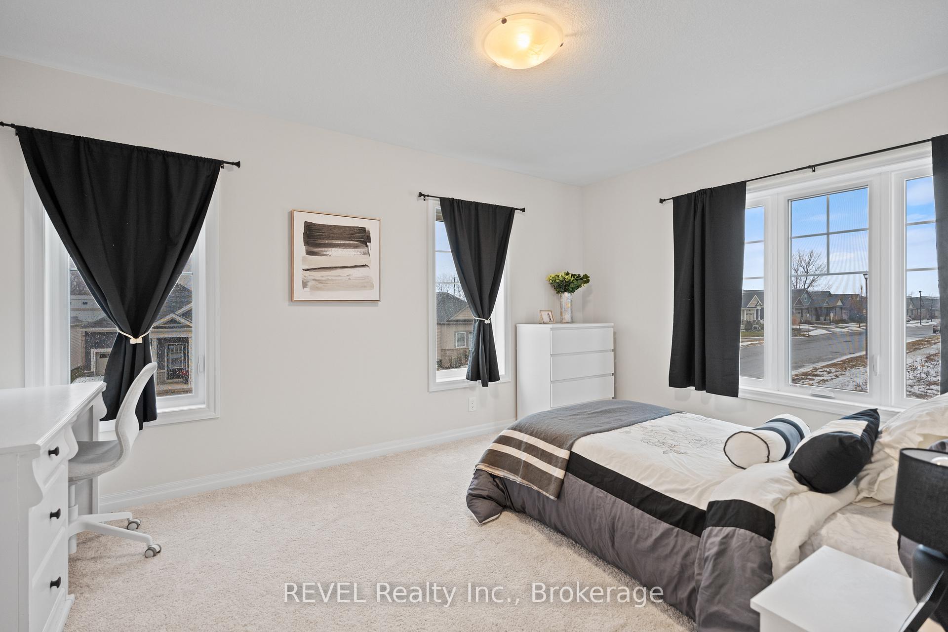 Photo 27 of 2 Bromley Drive, St. Catharines, Port Weller — HOMEH