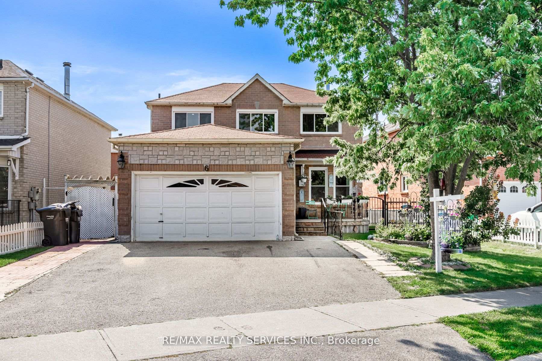 Photo 1 of 6 Songsparrow Drive, Brampton, Fletcher's Creek South — HOMEH