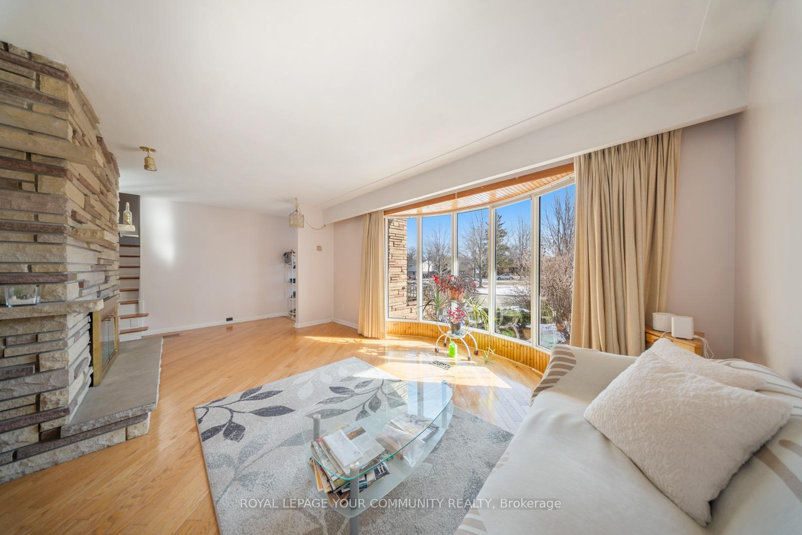 Photo 11 of 24 Leadale Place, Hamilton, Buchanan — HOMEH