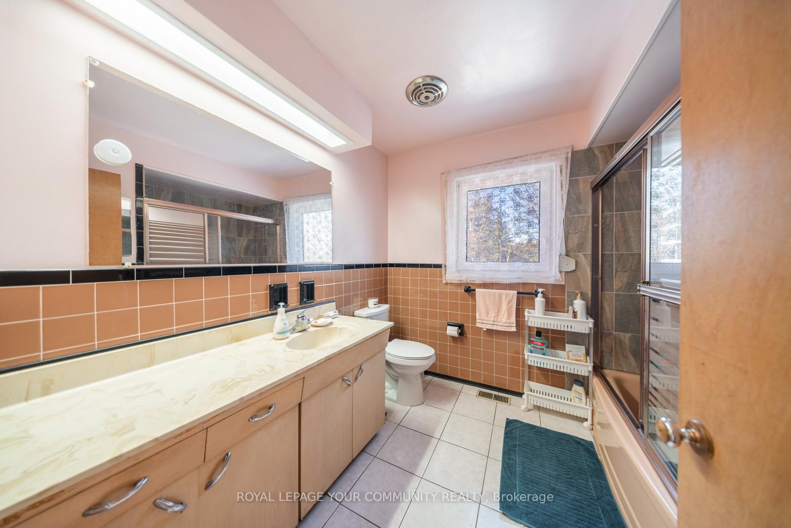 Photo 26 of 24 Leadale Place, Hamilton, Buchanan — HOMEH