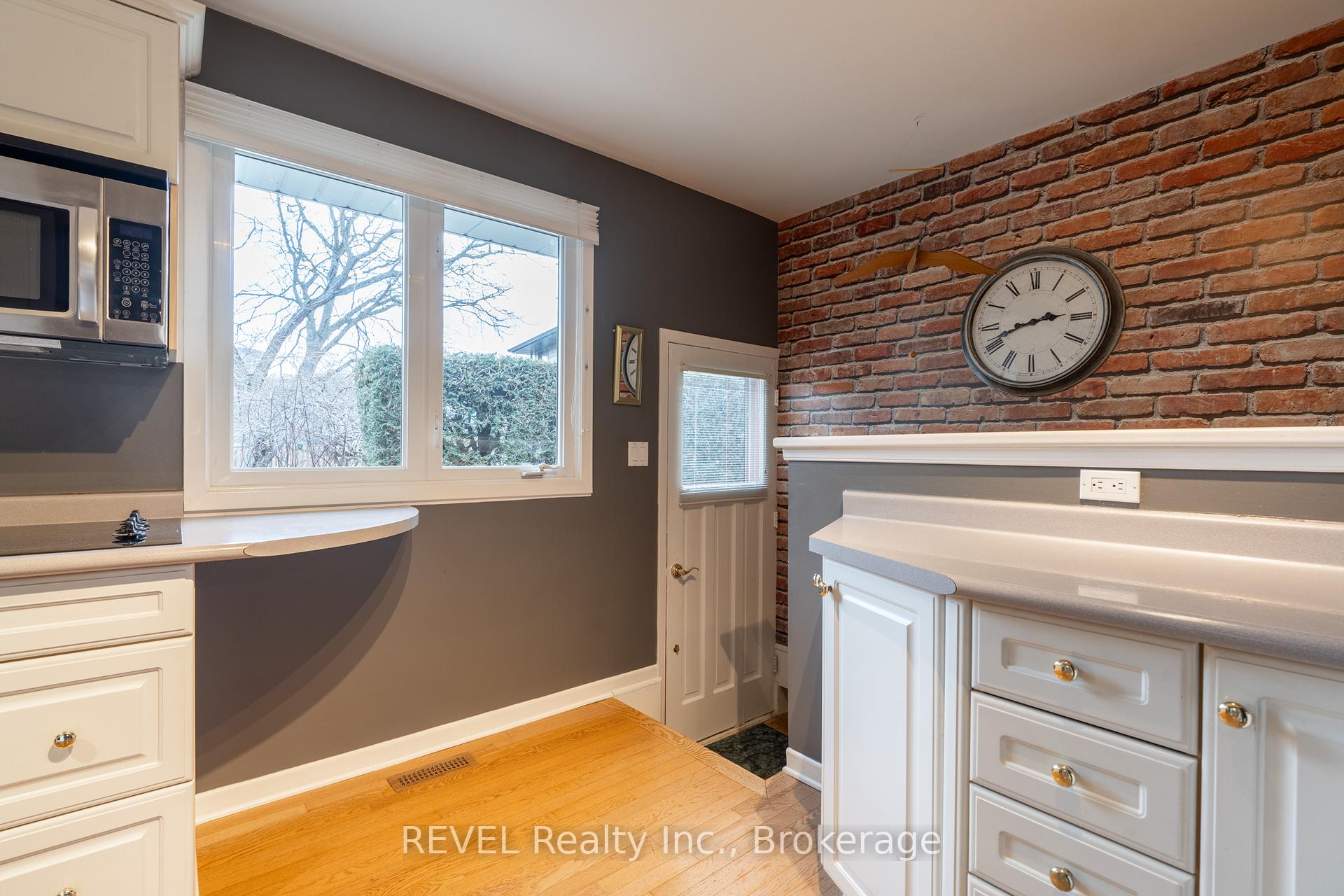 Photo 15 of 237 Riverview Boulevard, St. Catharines, Glendale/Glenridge — HOMEH
