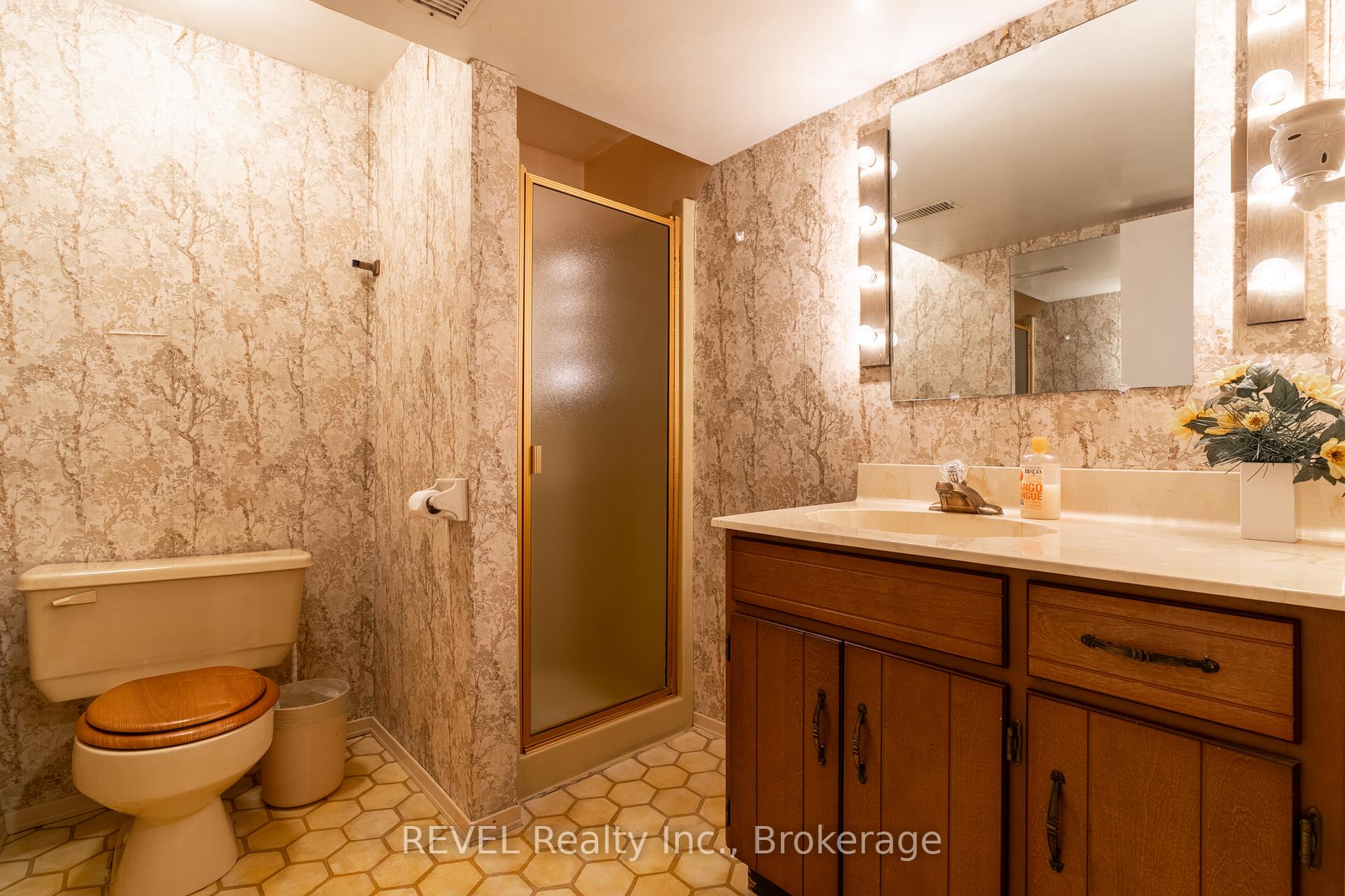 Photo 28 of 237 Riverview Boulevard, St. Catharines, Glendale/Glenridge — HOMEH