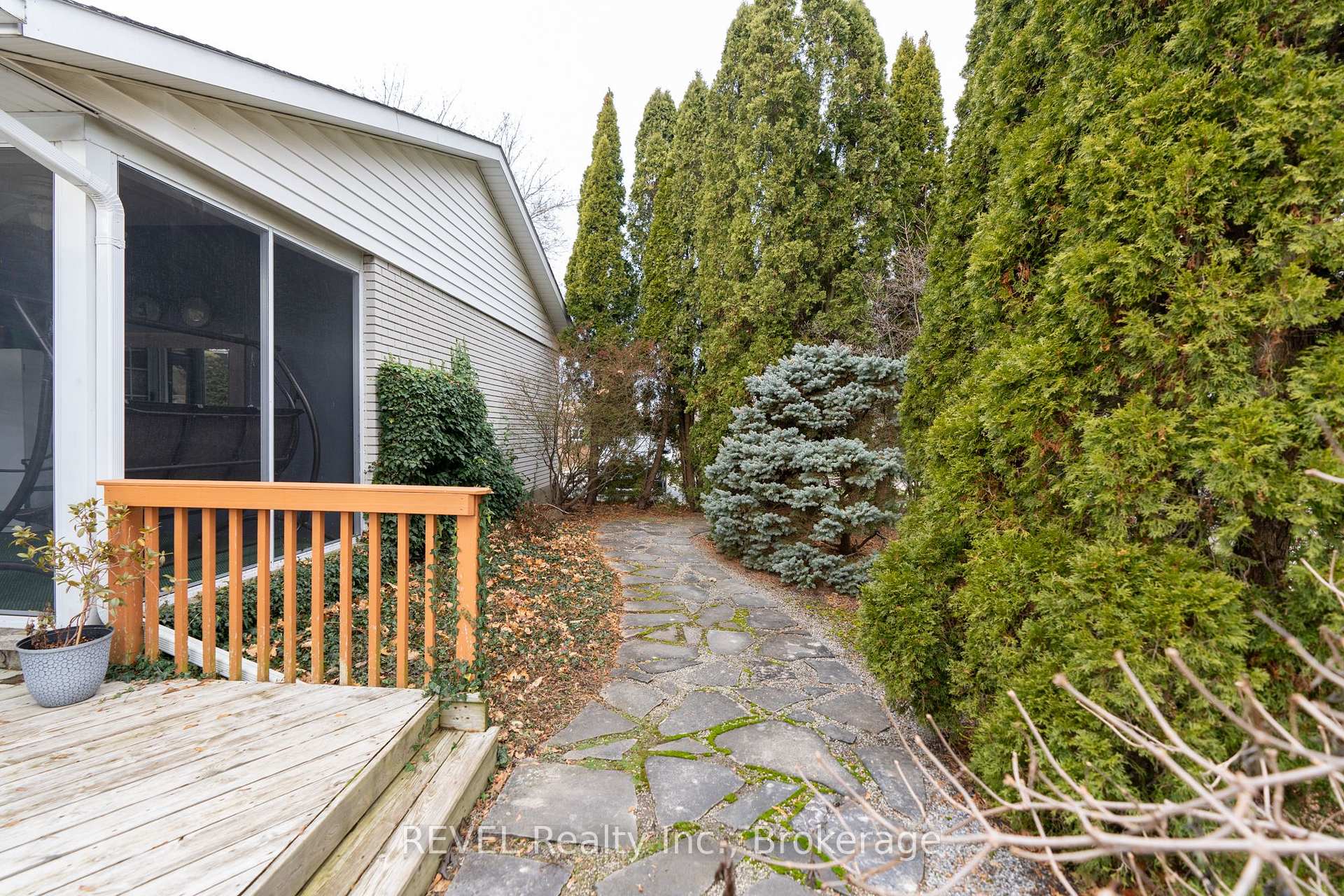 Photo 35 of 237 Riverview Boulevard, St. Catharines, Glendale/Glenridge — HOMEH