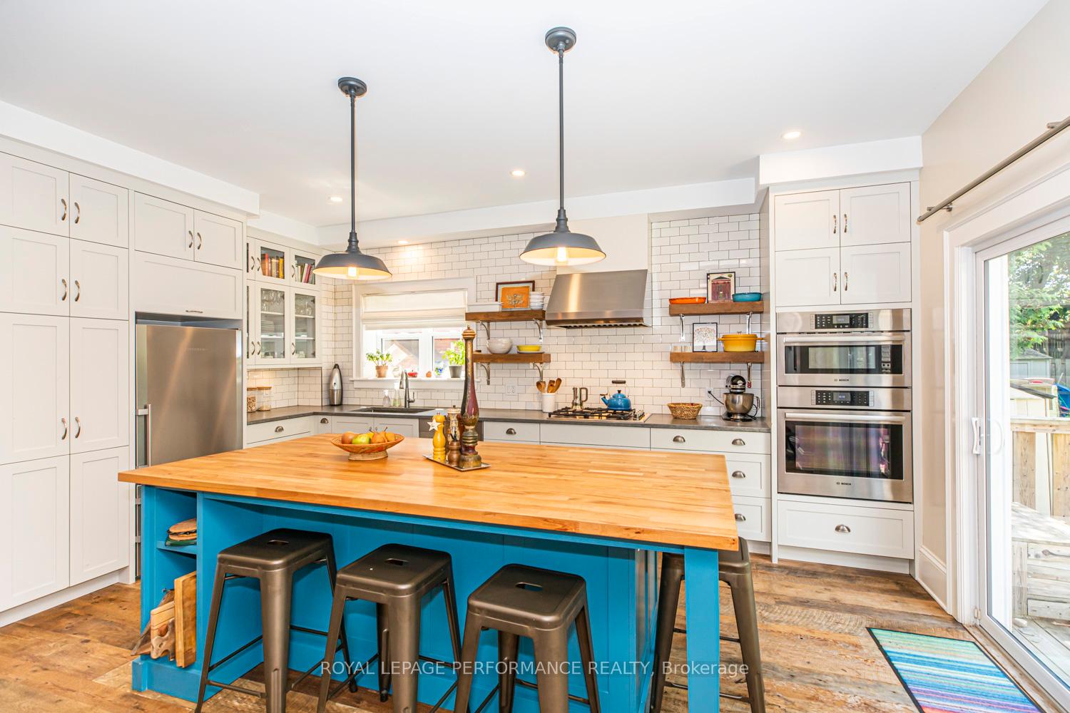 Photo 15 of 14 Marlowe Crescent, Ottawa, Ottawa East — HOMEH
