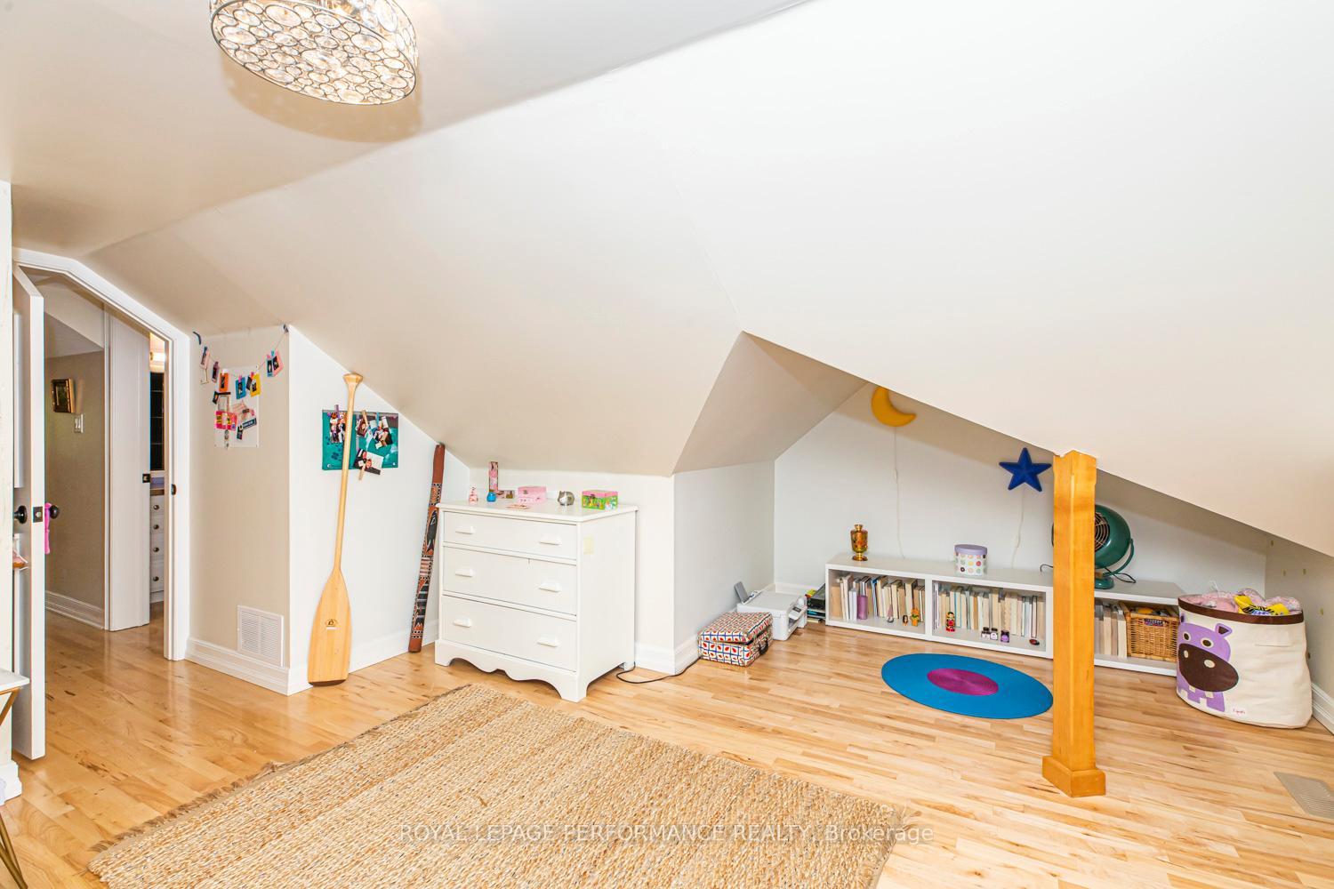 Photo 25 of 14 Marlowe Crescent, Ottawa, Ottawa East — HOMEH