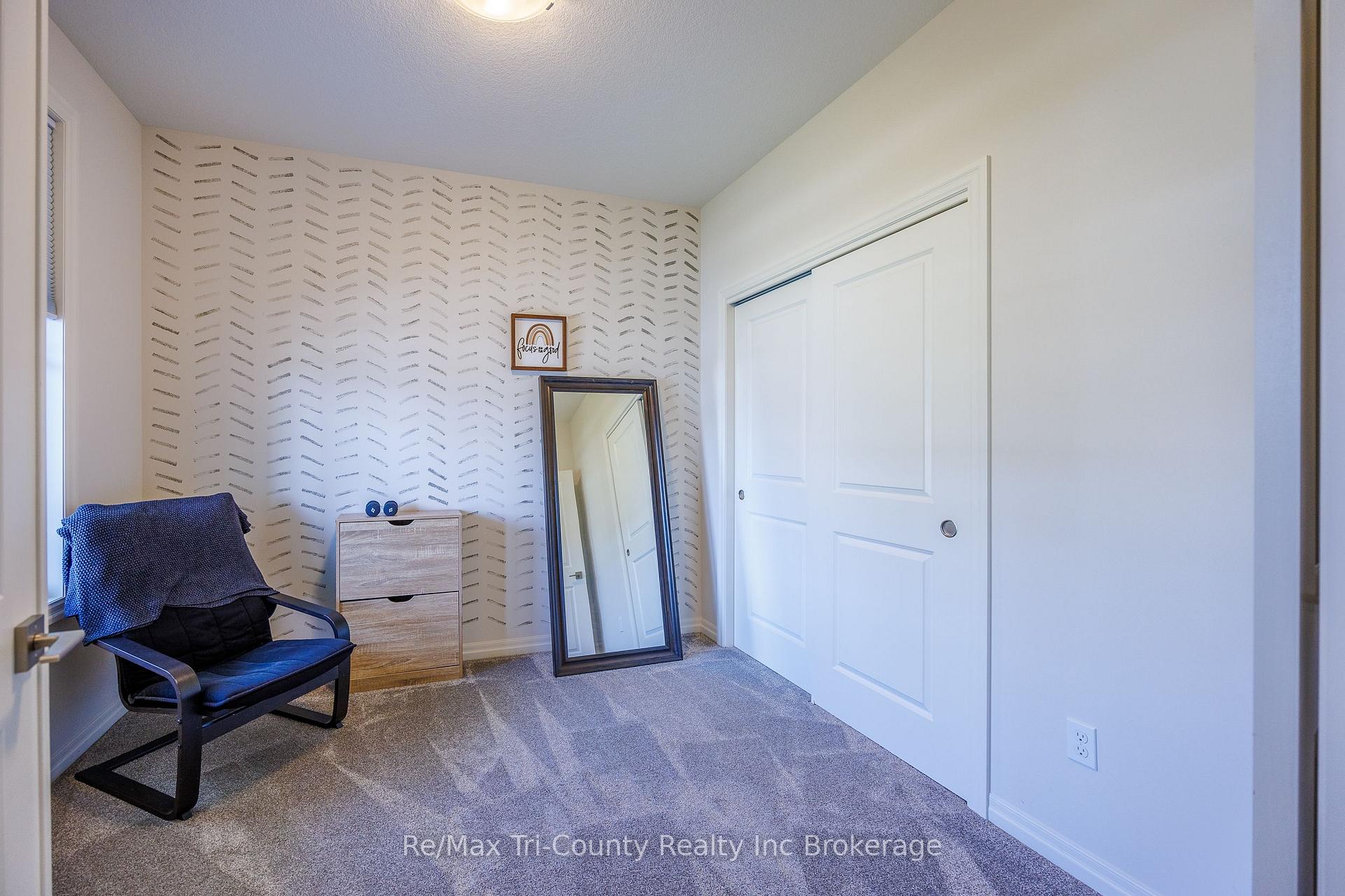 Photo 5 of 22 Cortland Terrace, St. Thomas — HOMEH