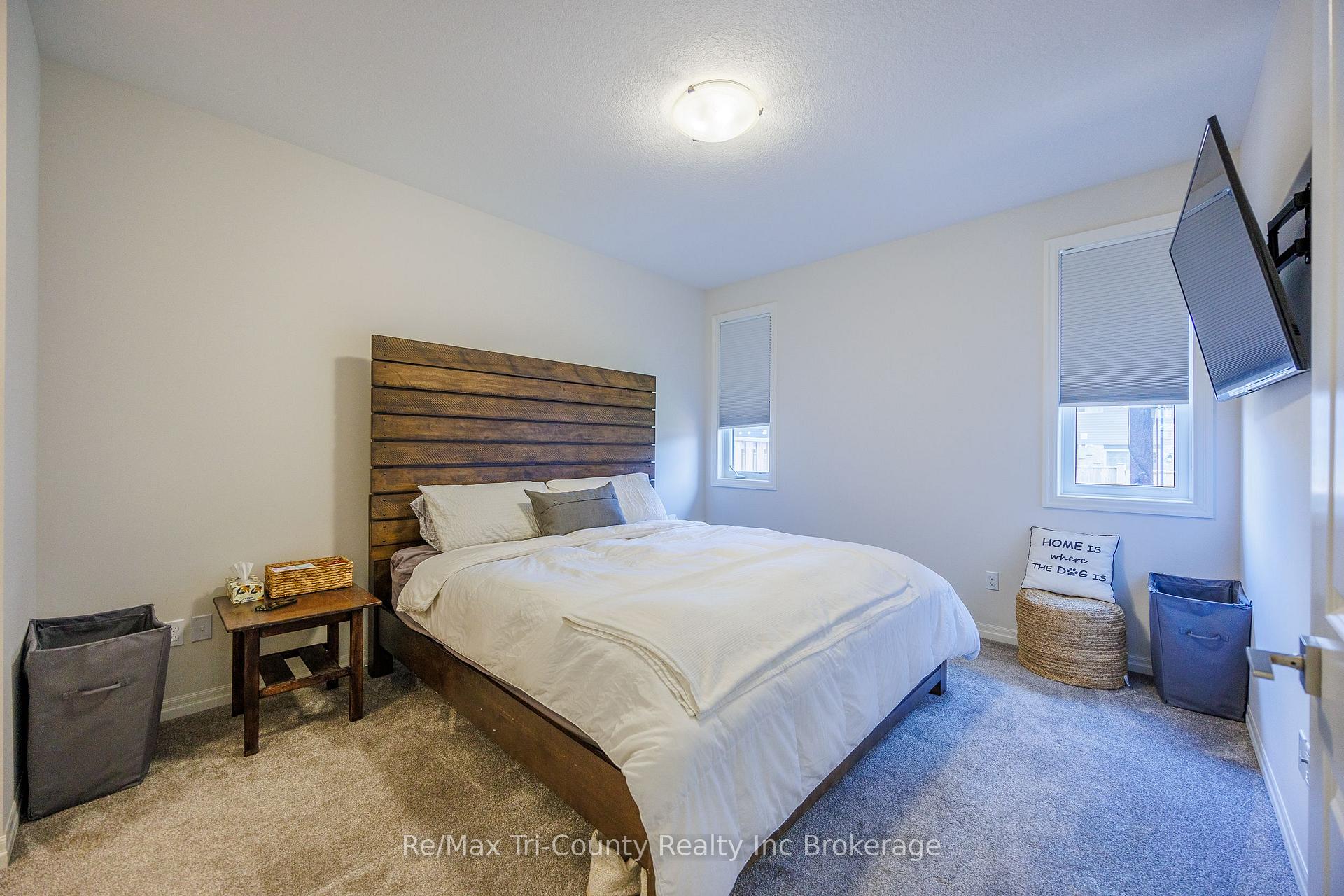 Photo 12 of 22 Cortland Terrace, St. Thomas — HOMEH