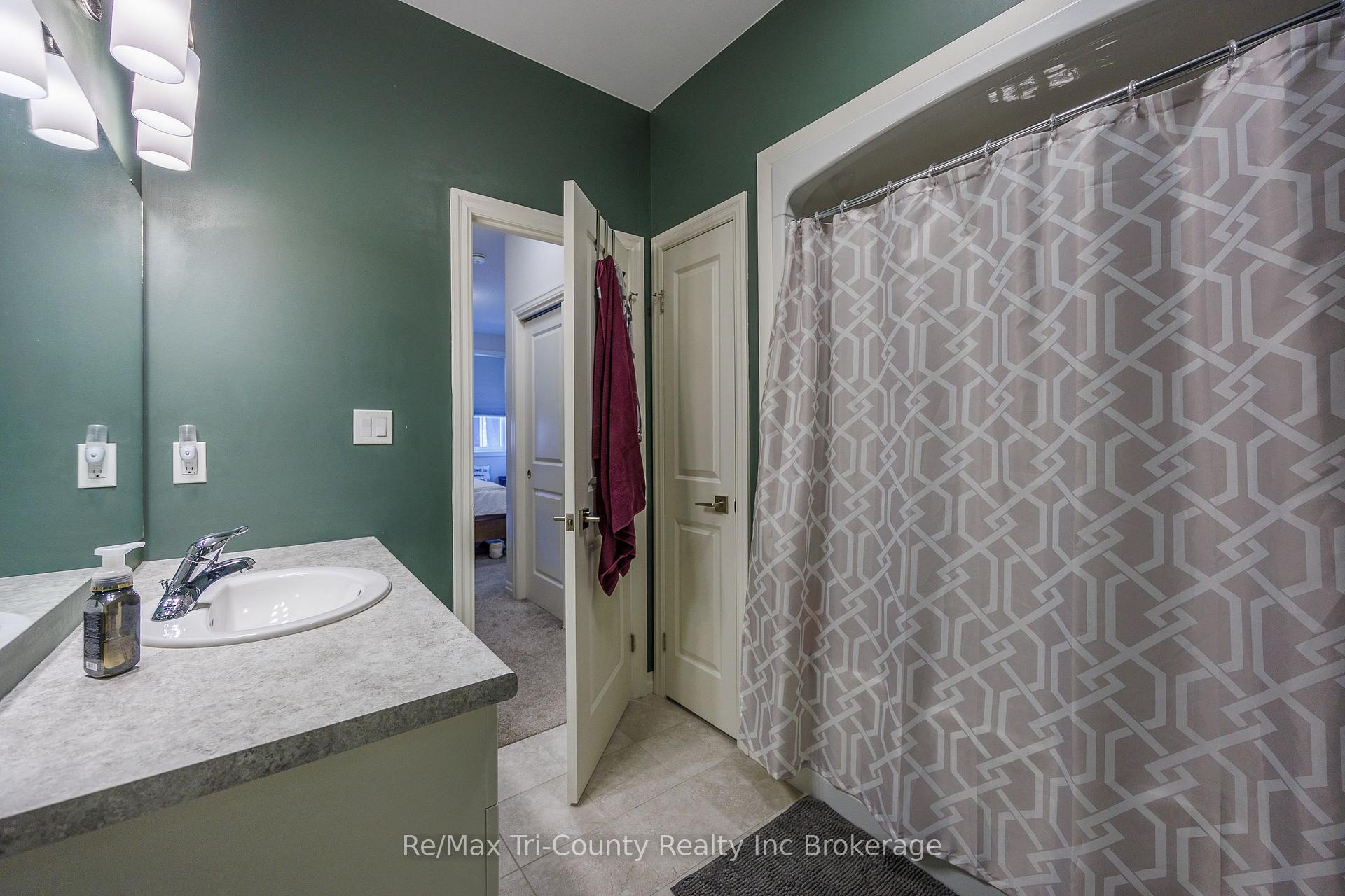 Photo 16 of 22 Cortland Terrace, St. Thomas — HOMEH