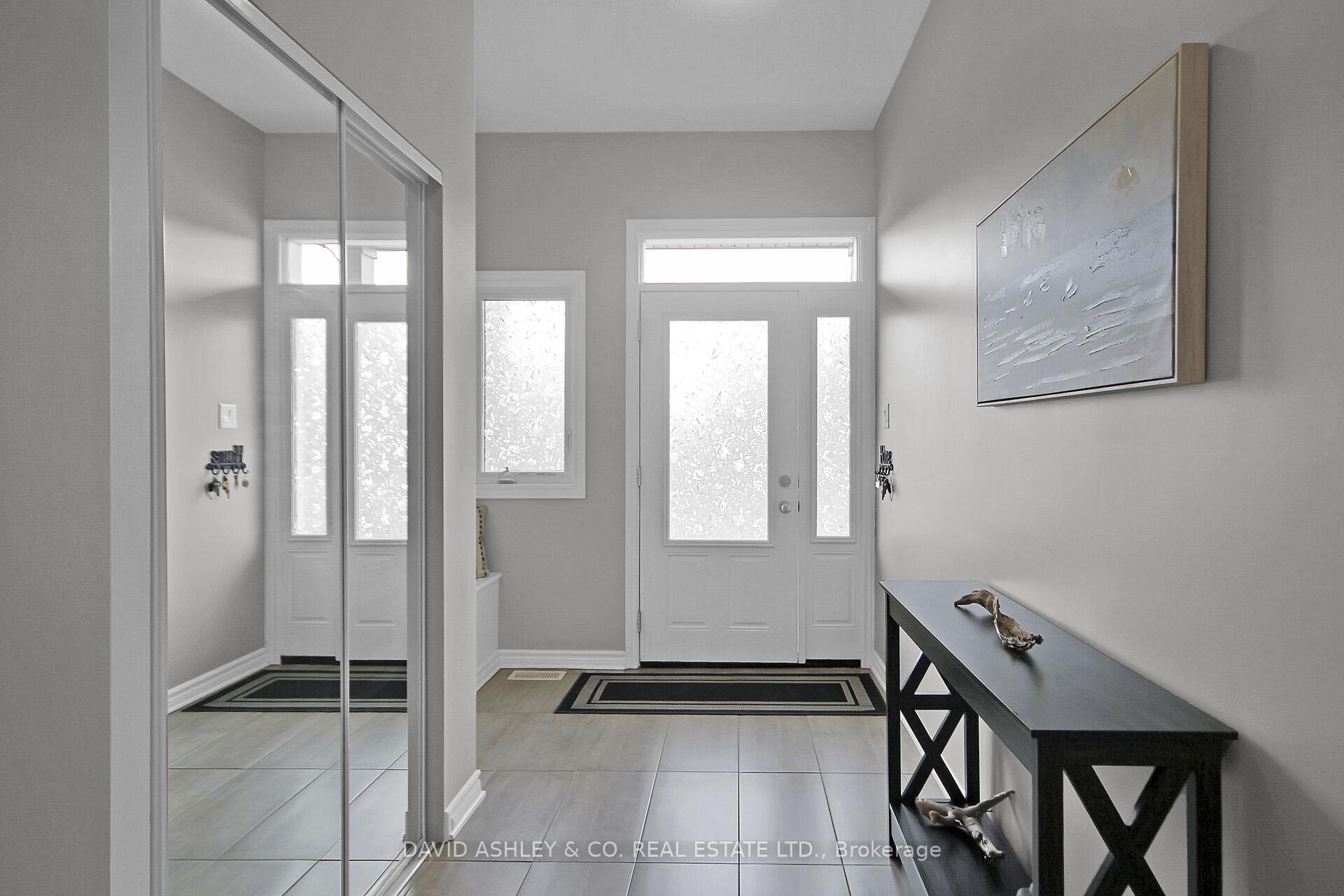 Photo 7 of 1157 Beckett Crescent E, Ottawa, Stittsville (South) — HOMEH