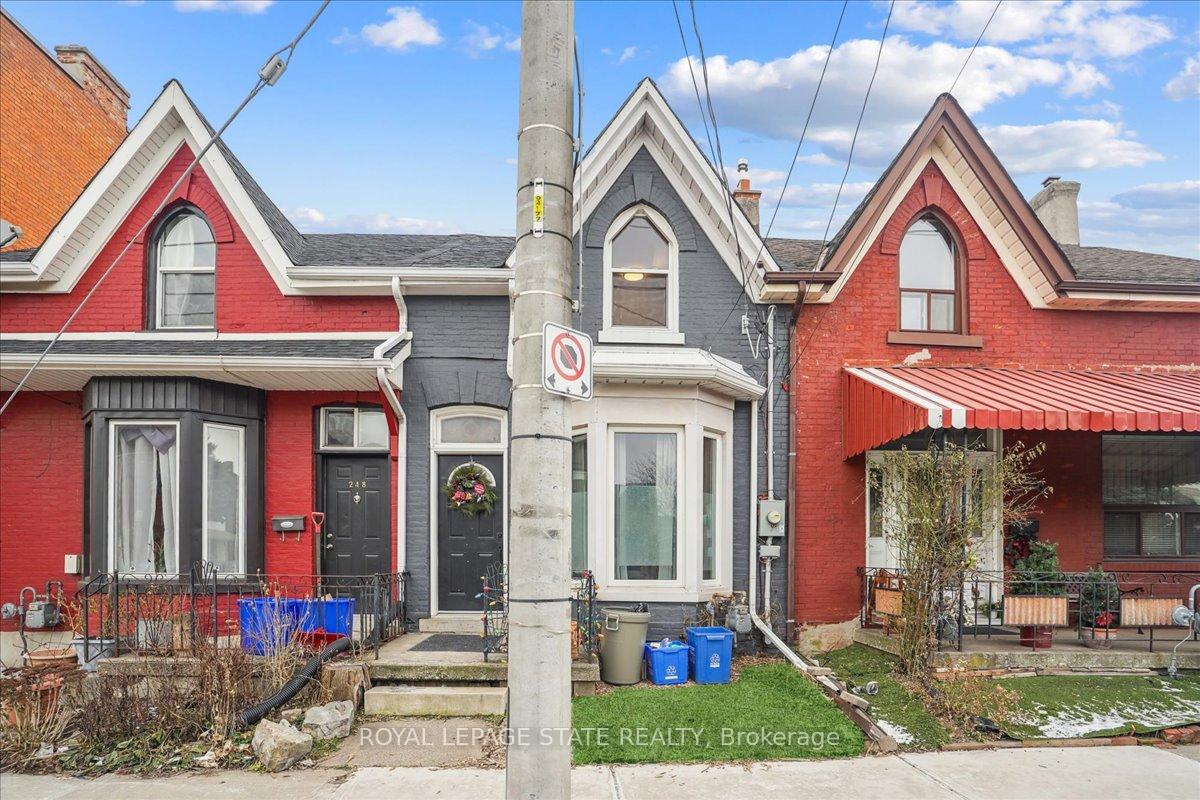 Photo 2 of 246 John Street N, Hamilton, Beasley — HOMEH