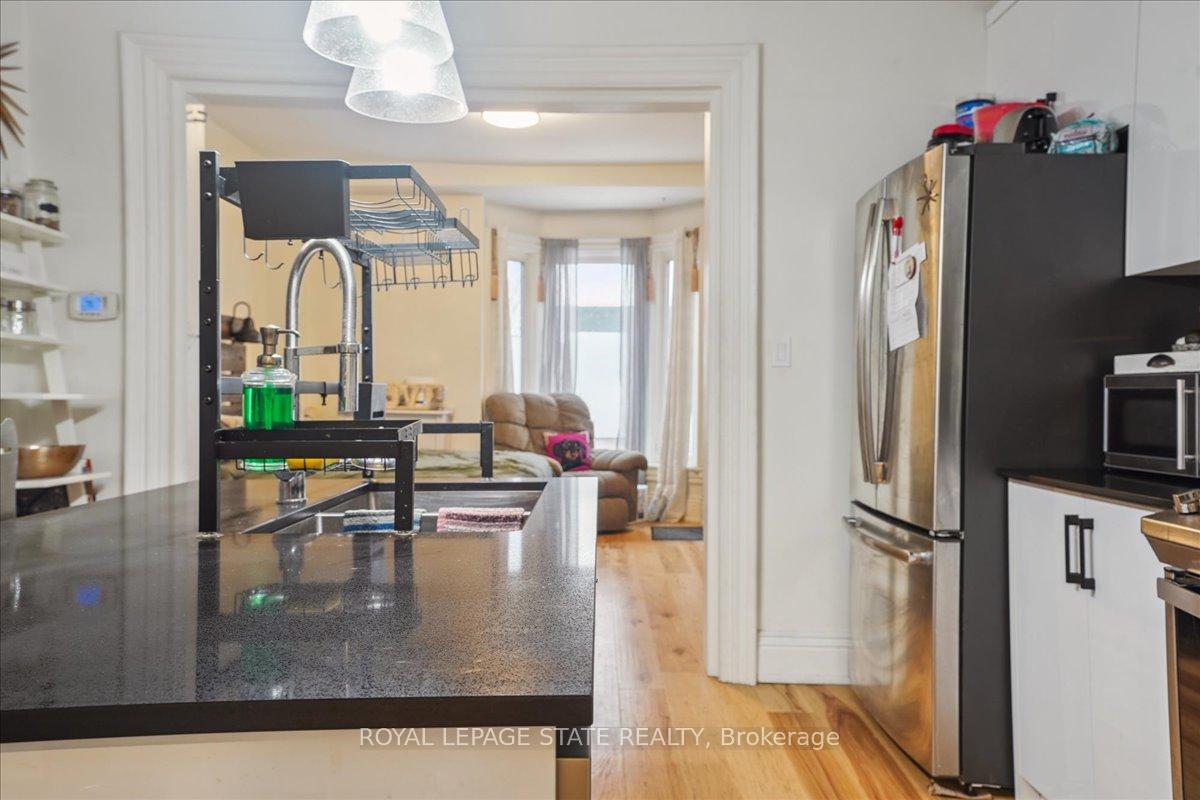 Photo 21 of 246 John Street N, Hamilton, Beasley — HOMEH