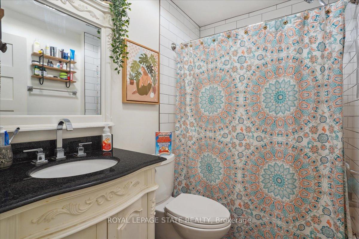Photo 23 of 246 John Street N, Hamilton, Beasley — HOMEH