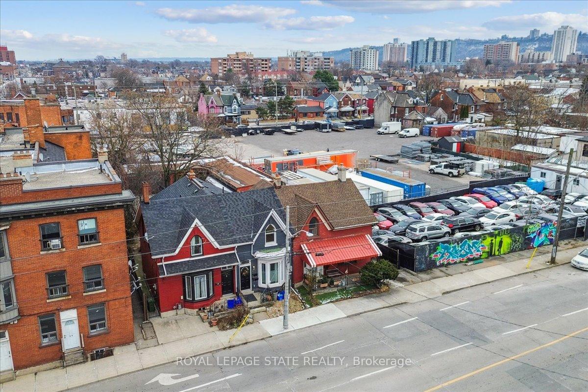 Photo 32 of 246 John Street N, Hamilton, Beasley — HOMEH