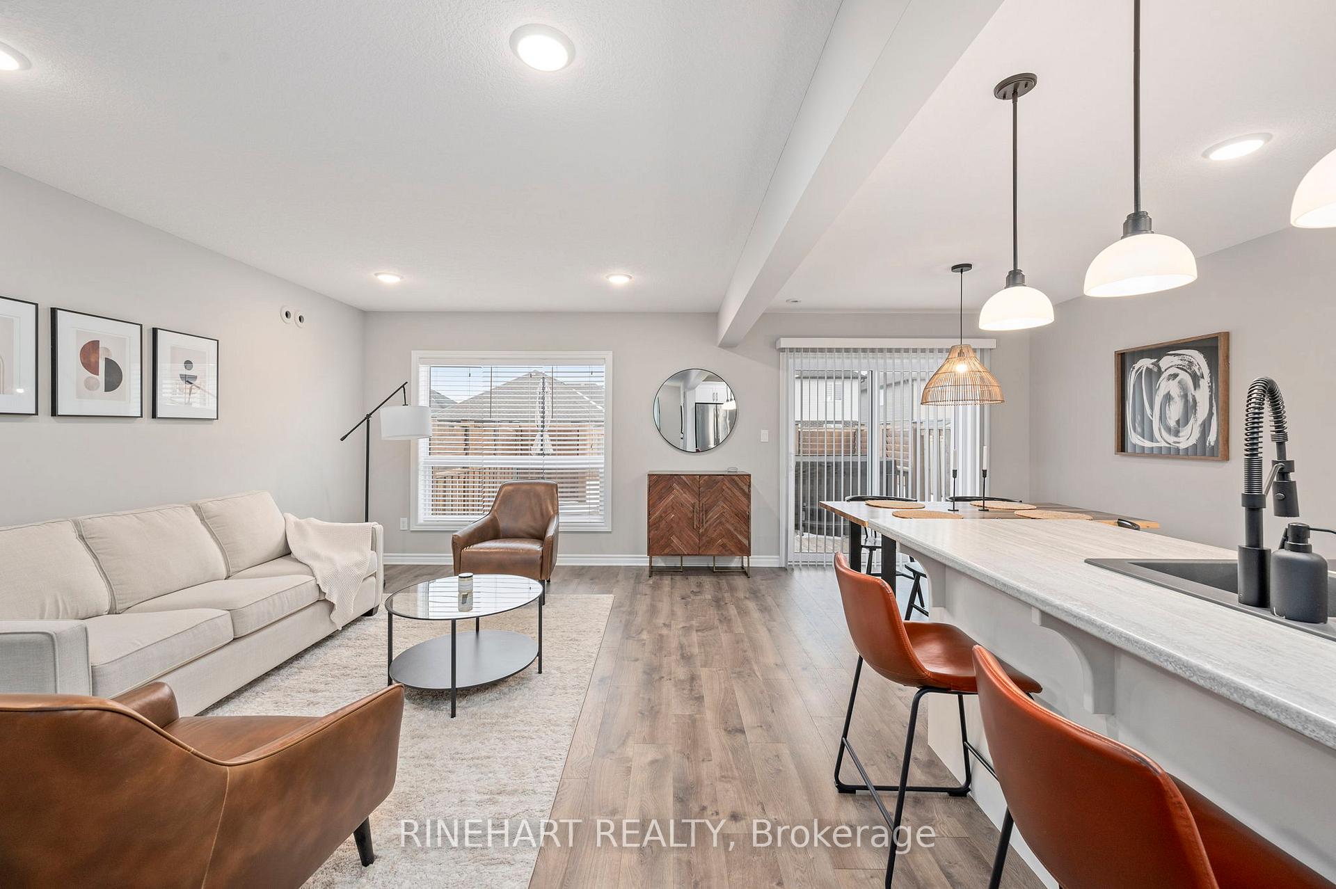 Photo 7 of 25 Ashberry Place, St. Thomas — HOMEH