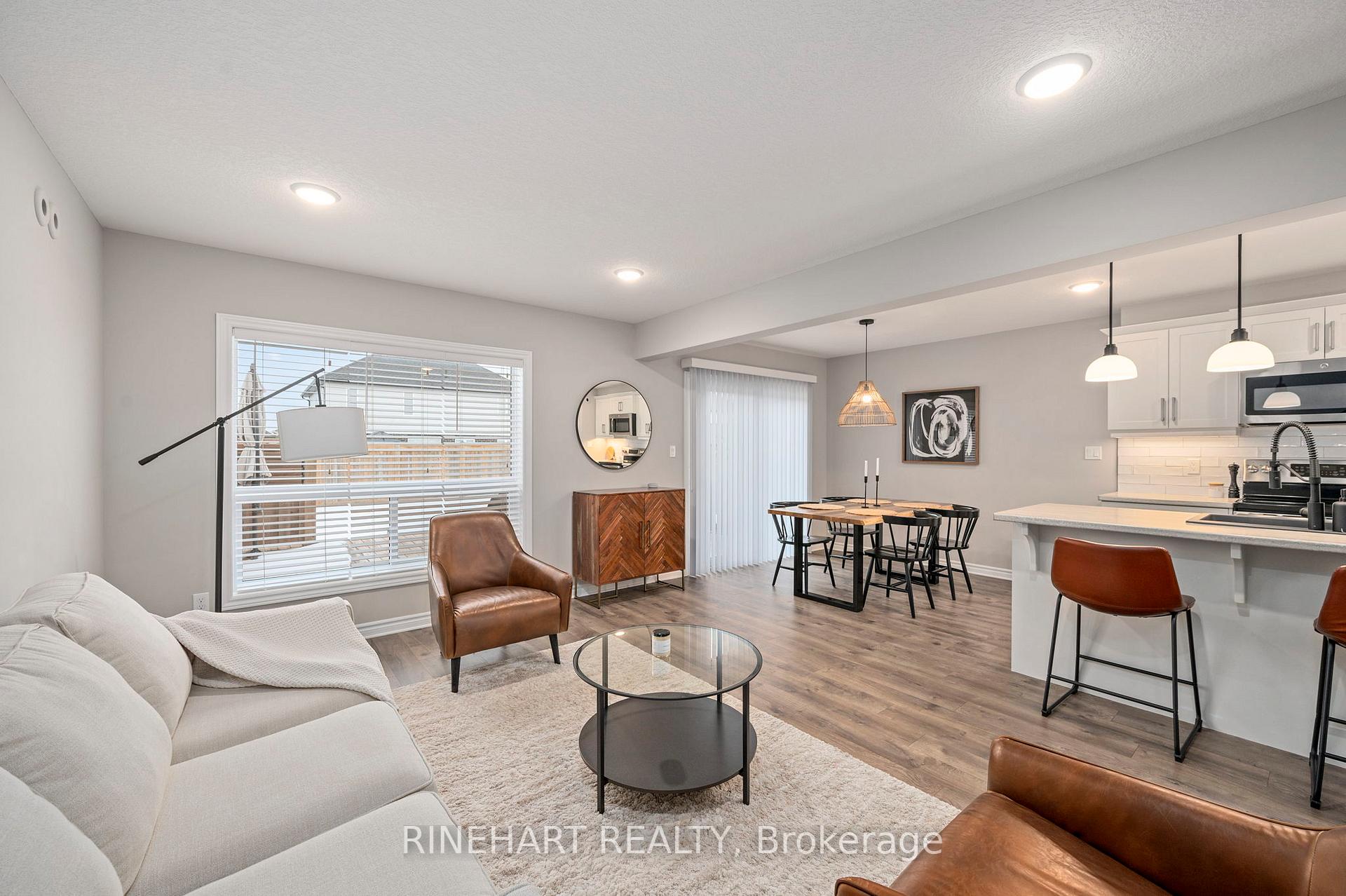 Photo 8 of 25 Ashberry Place, St. Thomas — HOMEH