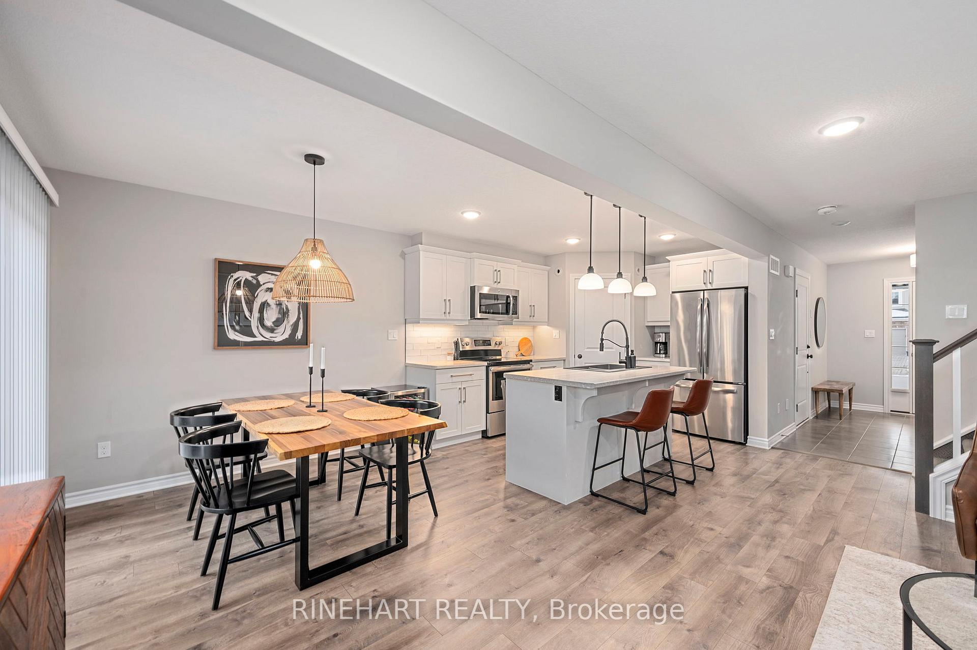Photo 10 of 25 Ashberry Place, St. Thomas — HOMEH