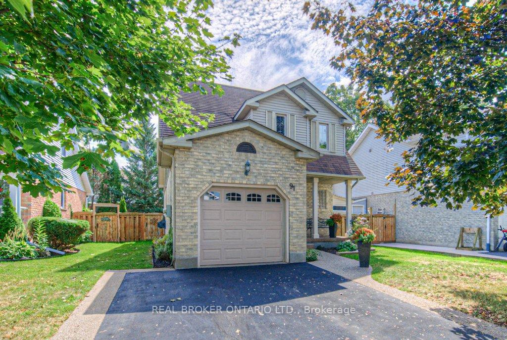Photo 4 of 91 Ironstone Drive, Cambridge — HOMEH