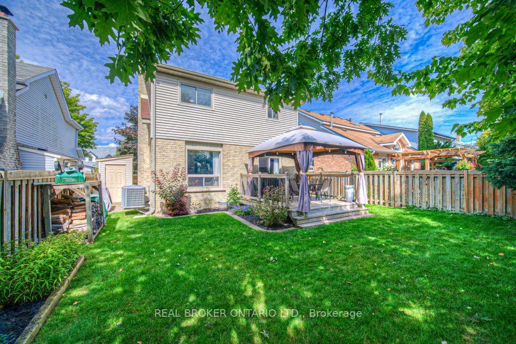 Photo 37 of 91 Ironstone Drive, Cambridge — HOMEH