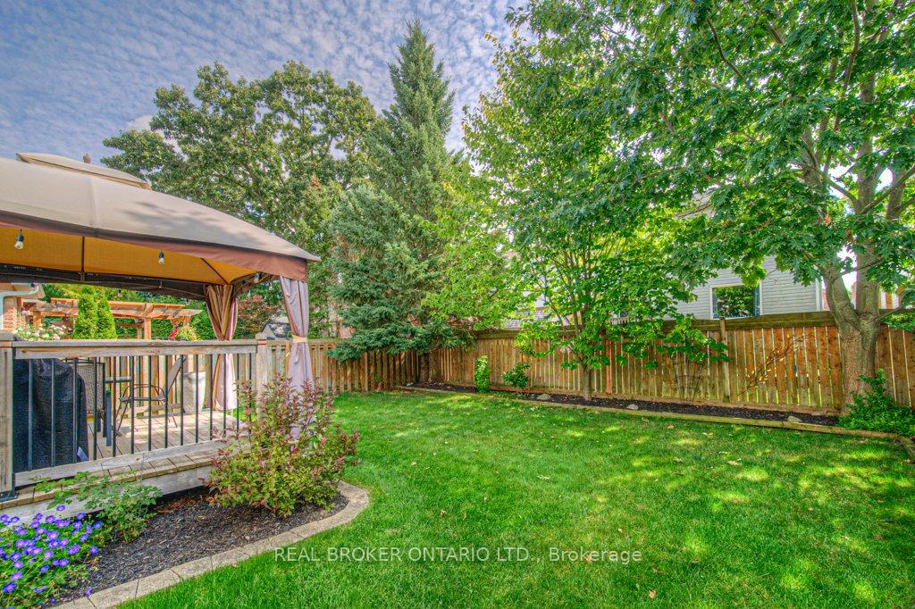 Photo 41 of 91 Ironstone Drive, Cambridge — HOMEH