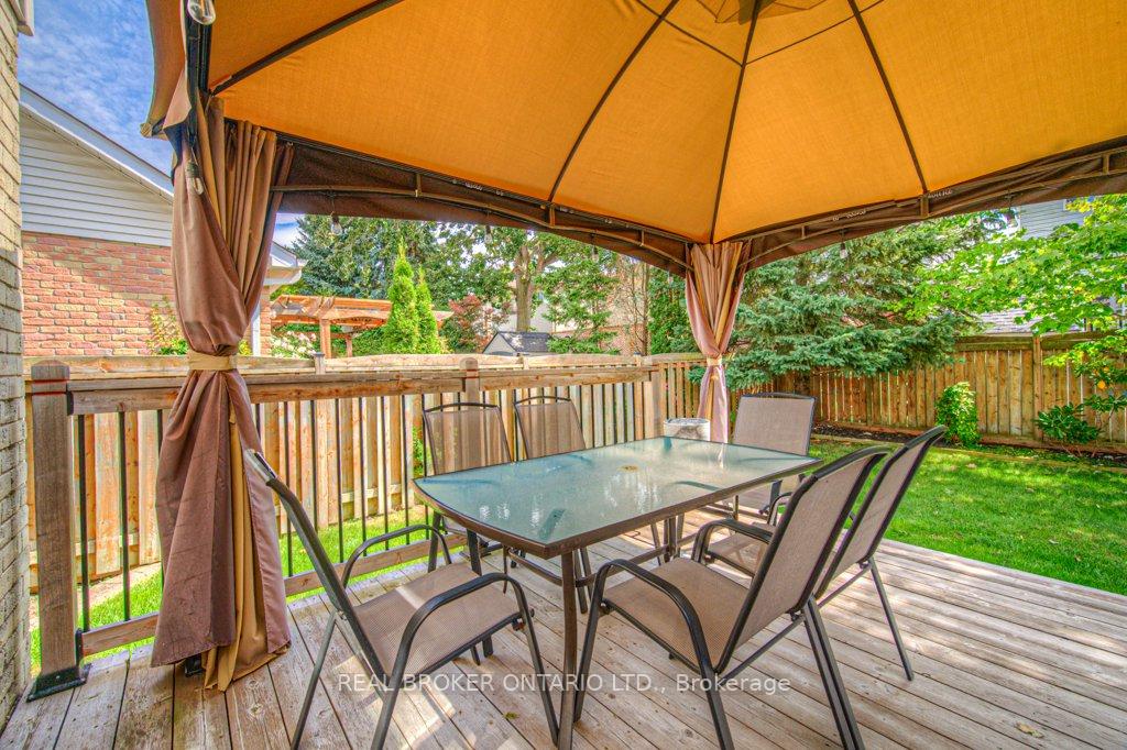 Photo 46 of 91 Ironstone Drive, Cambridge — HOMEH