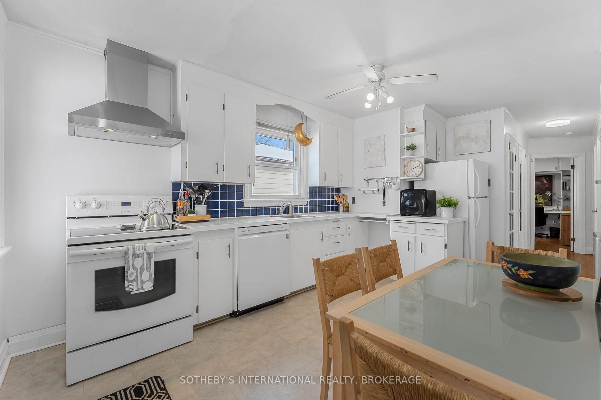 Photo 5 of 64 Scott Street W, St. Catharines, Haig — HOMEH