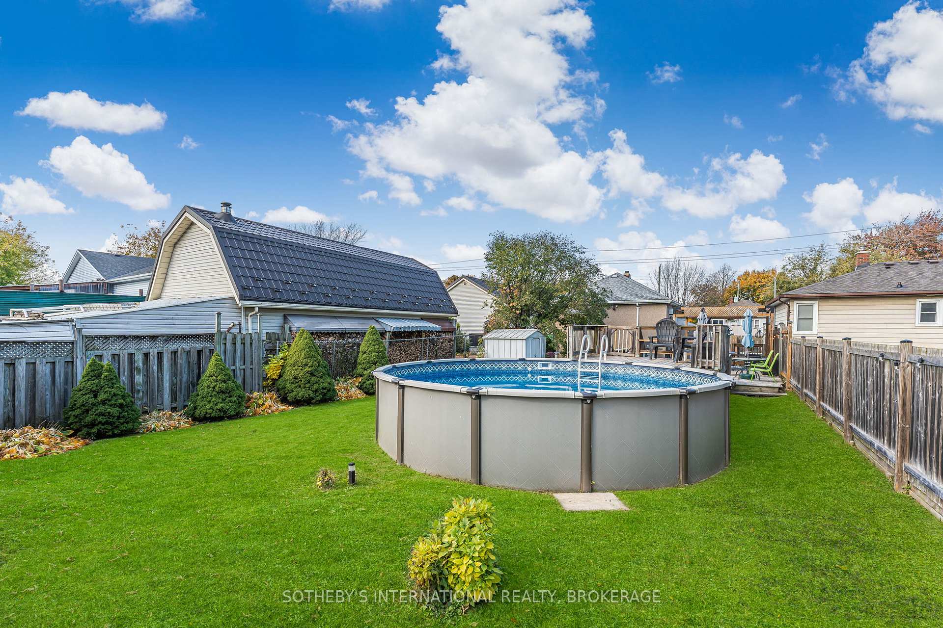 Photo 32 of 64 Scott Street W, St. Catharines, Haig — HOMEH