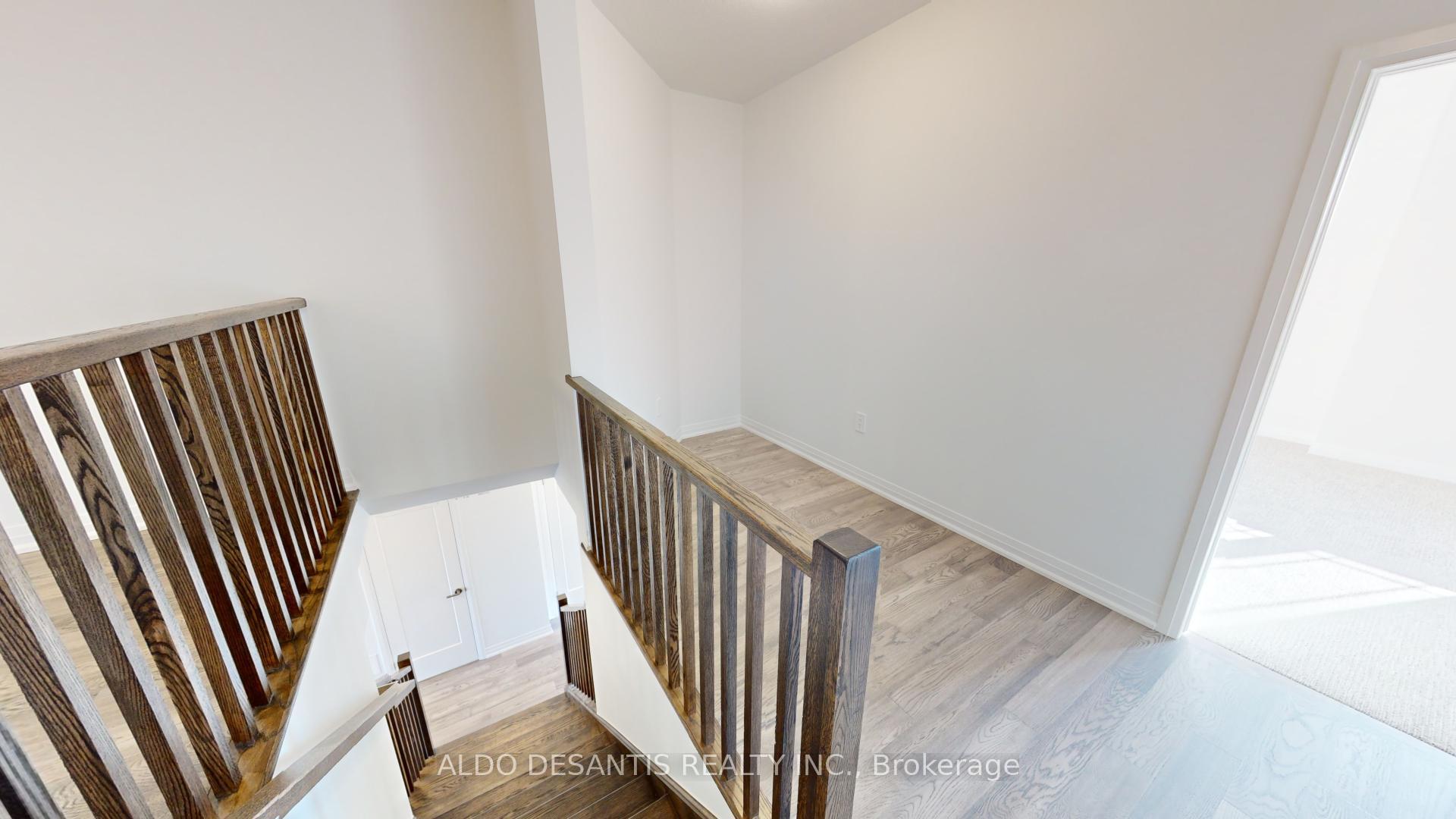 Photo 12 of 176 Cittadella Boulevard, Hamilton, Rural Glanbrook — HOMEH