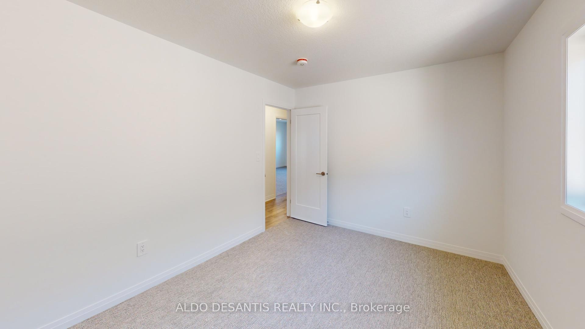 Photo 24 of 176 Cittadella Boulevard, Hamilton, Rural Glanbrook — HOMEH