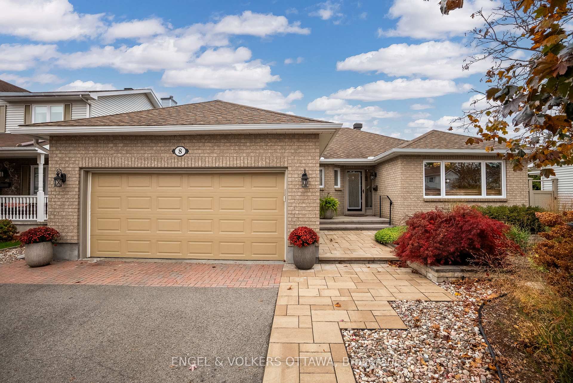 Photo 1 of 8 Randall James Drive, Ottawa, Stittsville (Central) — HOMEH