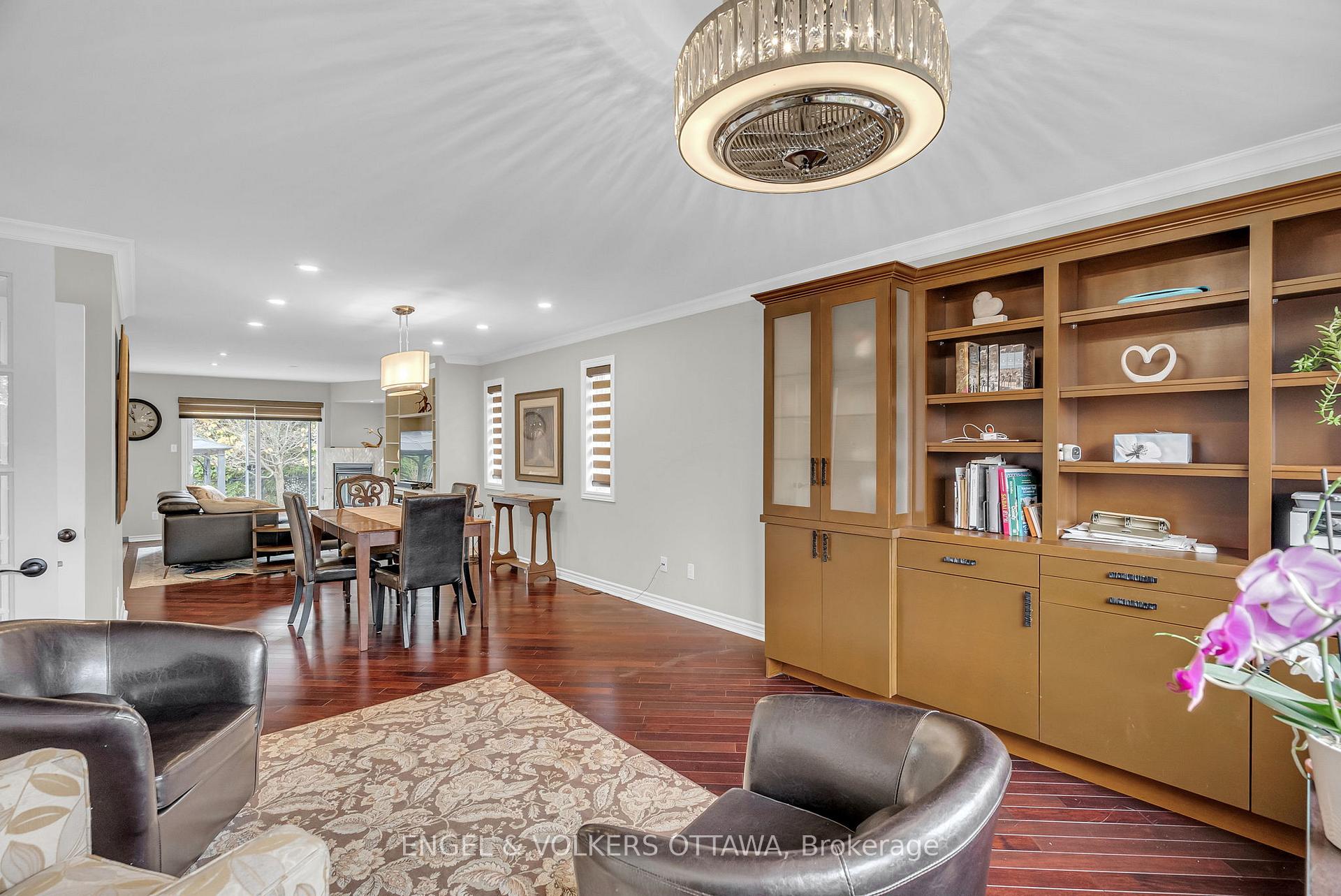 Photo 5 of 8 Randall James Drive, Ottawa, Stittsville (Central) — HOMEH