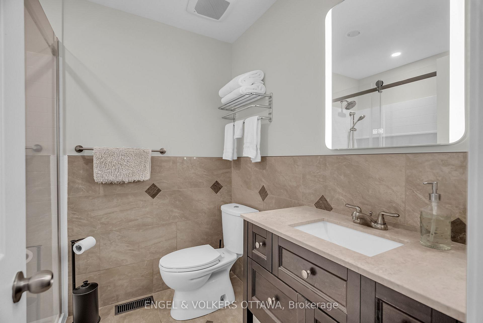 Photo 19 of 8 Randall James Drive, Ottawa, Stittsville (Central) — HOMEH