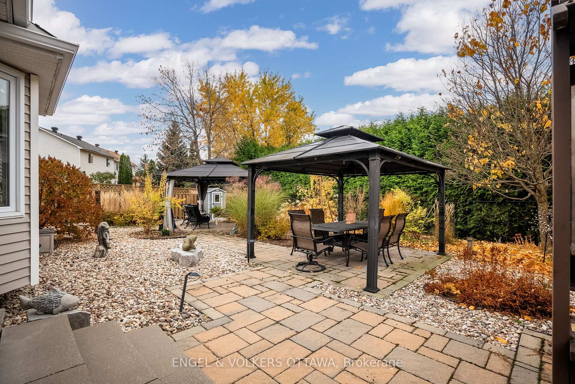 Photo 32 of 8 Randall James Drive, Ottawa, Stittsville (Central) — HOMEH