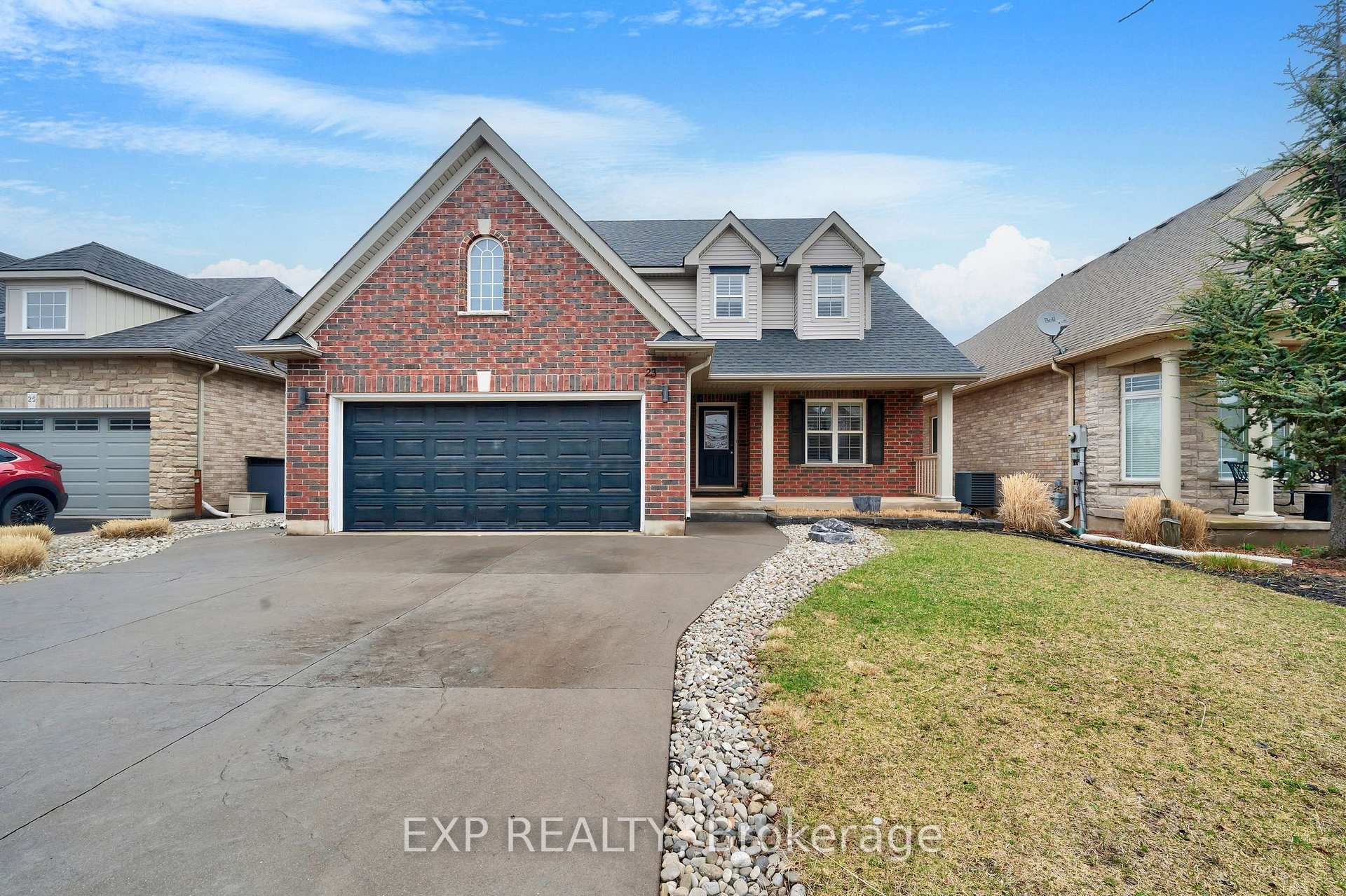 Photo 1 of 23 Wilfrid Laurier Crescent, St. Catharines, Secord Woods — HOMEH